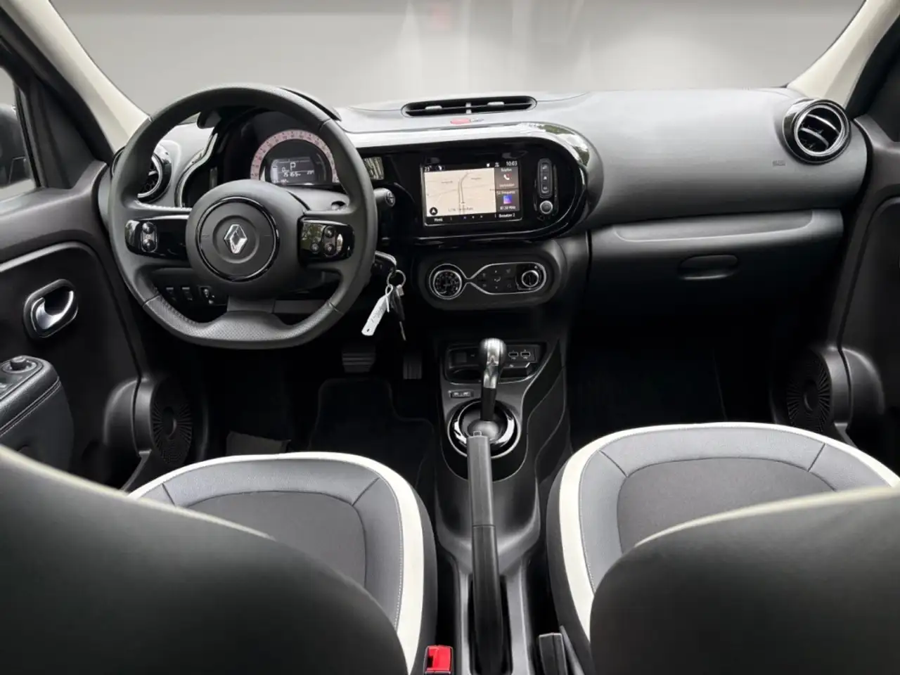 Renault Twingo Electric Techno ''wenig Kilometer'' top gepflegt, миниатюра 12