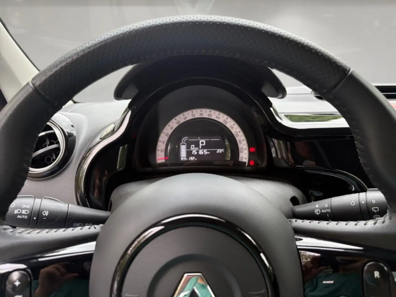 Renault Twingo Electric Techno ''wenig Kilometer'' top gepflegt, миниатюра 9