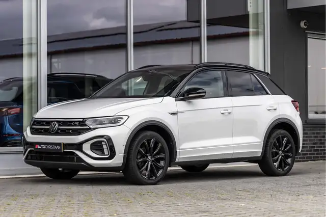 Volkswagen T-Roc view 13