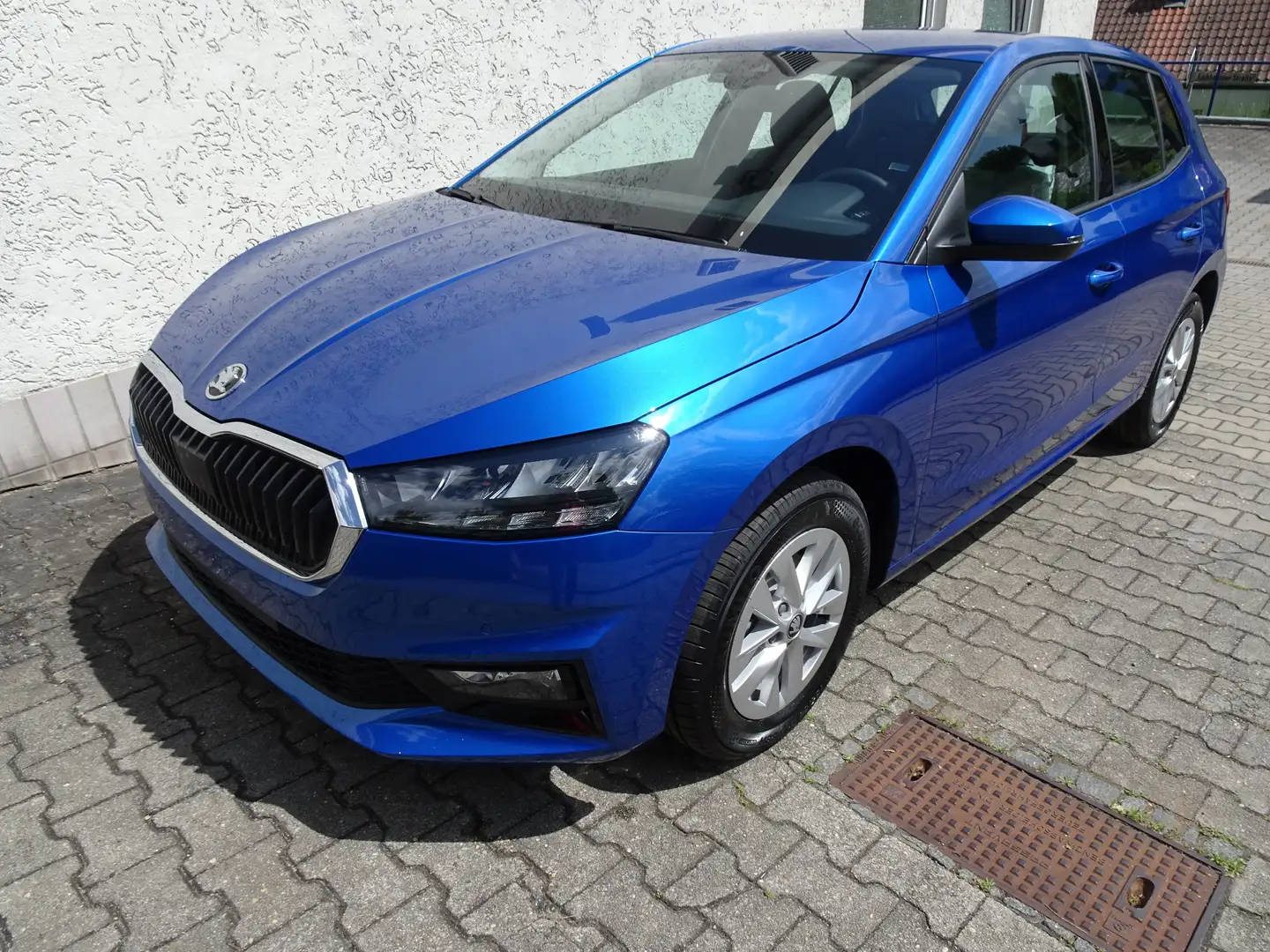 Skoda Fabia Selection-Climatronic-Rückfahrkam-LED-PDC hi+vo Blauw - 2