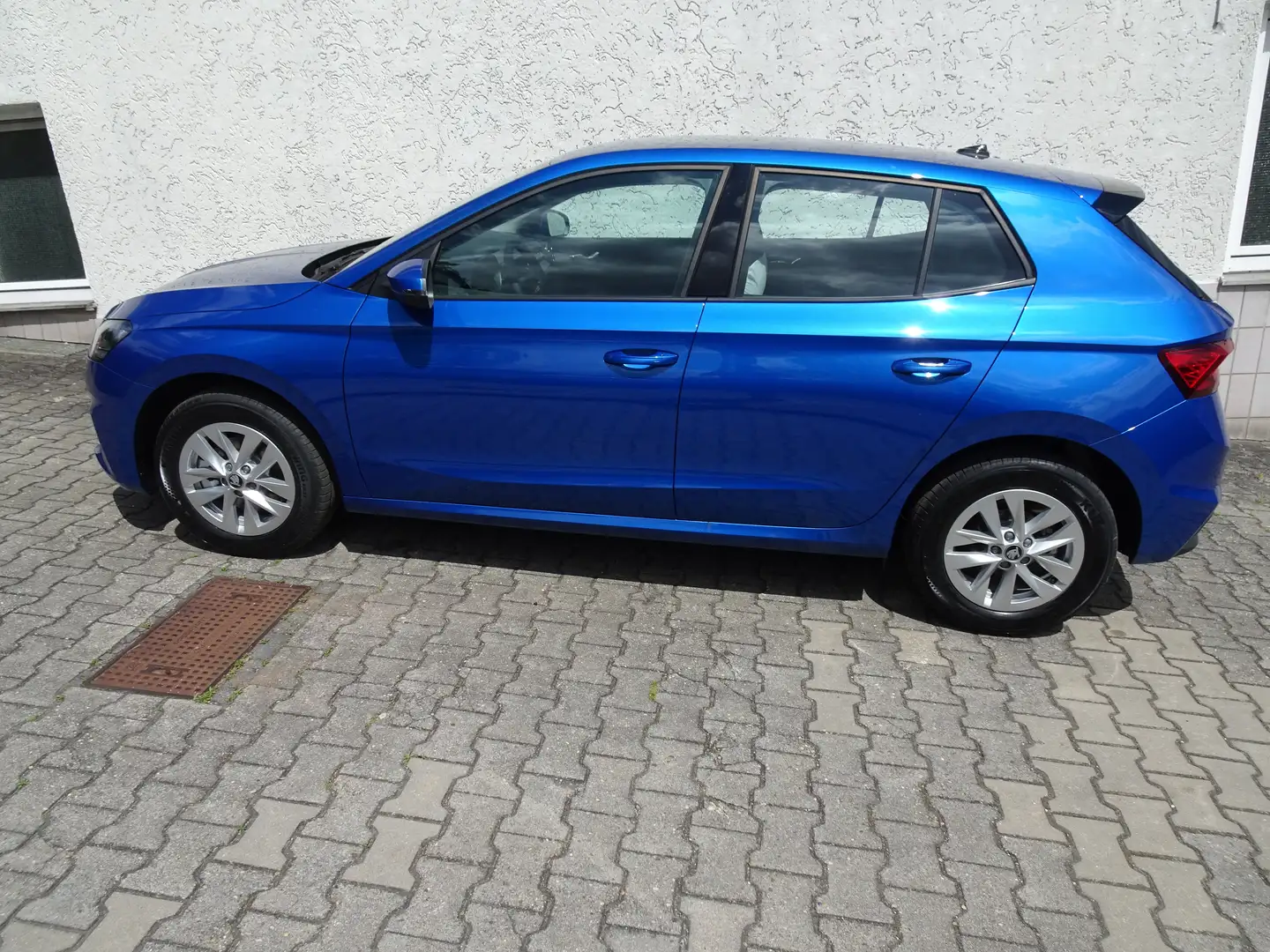 Skoda Fabia Selection-Climatronic-Rückfahrkam-LED-PDC hi+vo Blauw - 1