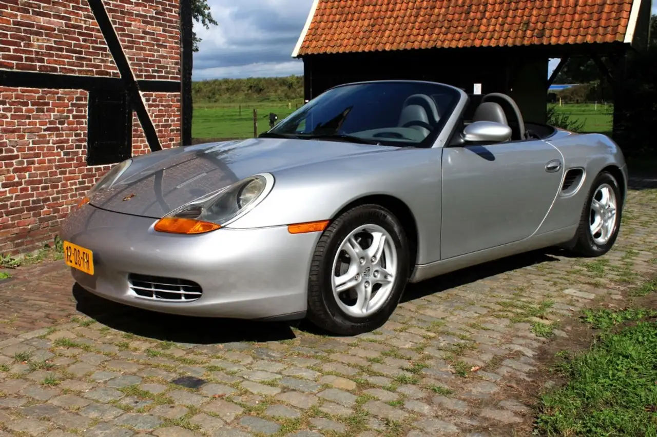 Porsche Boxster 2.5 met garantie 3 x Porsche Boxster op voorraad, foto 2