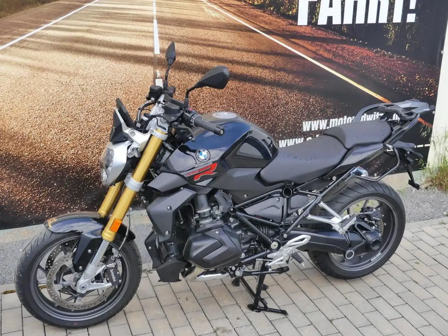 BMW R 1250 R 3 PAKETE* Schwarz - 2