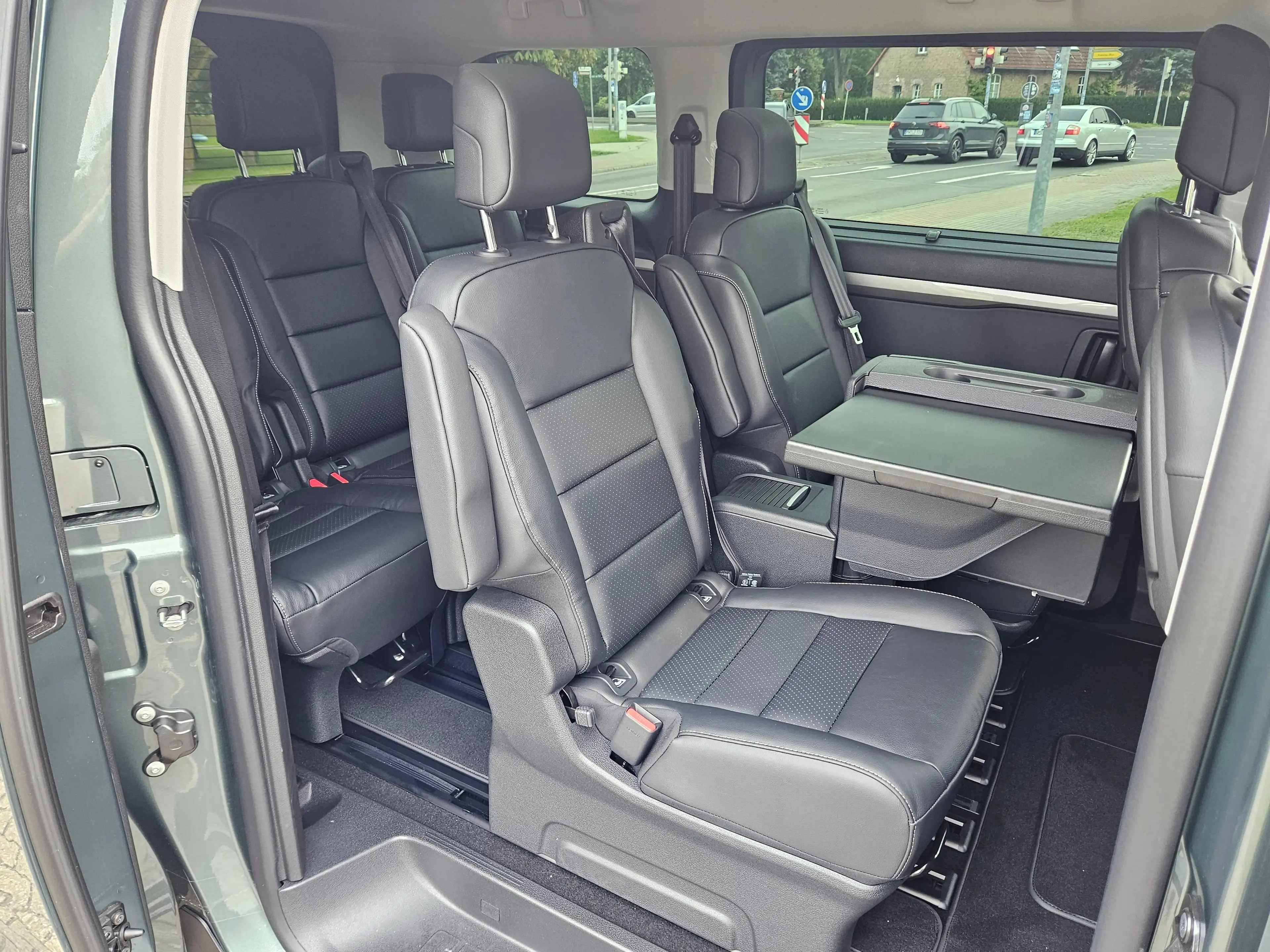 Opel Zafira Life GS LEDER AHK Standhzg. 6-Sitzer P-Dach Massage — photo 14