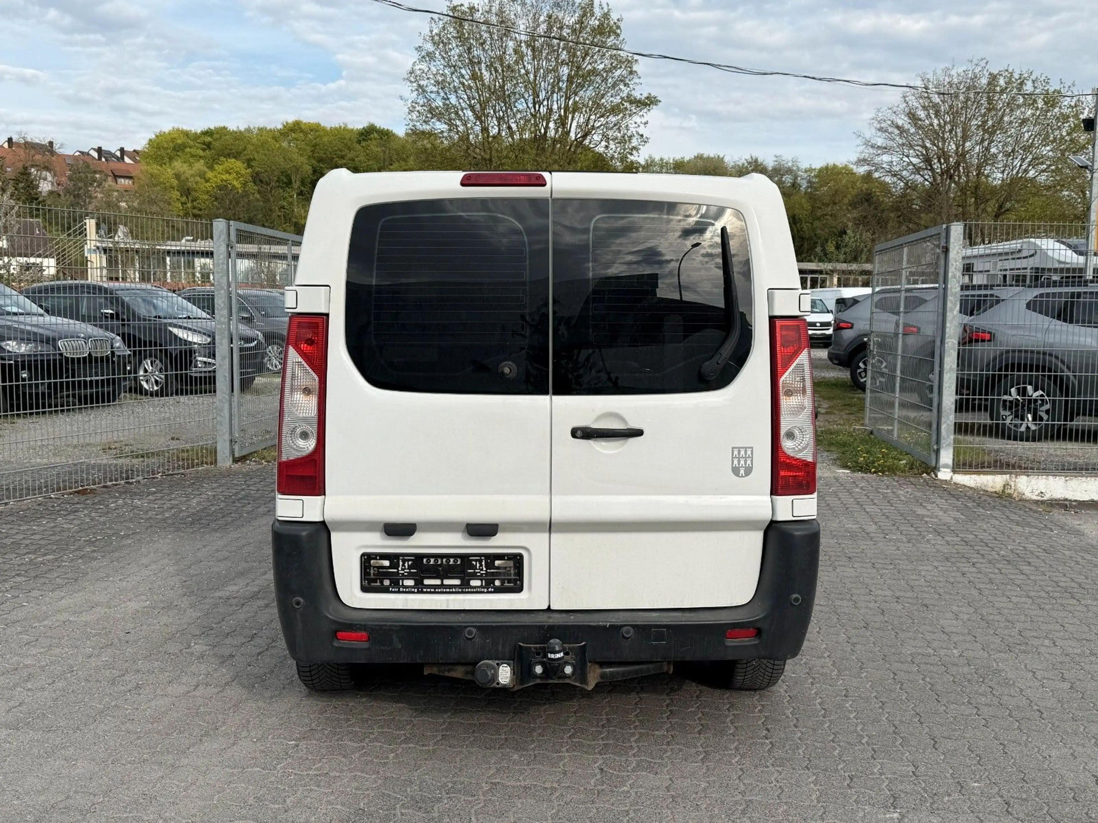Citroen Jumpy 2.0 HDi 9-SITZE Navi Klima AHK PDC EU5 Tüv — photo 5