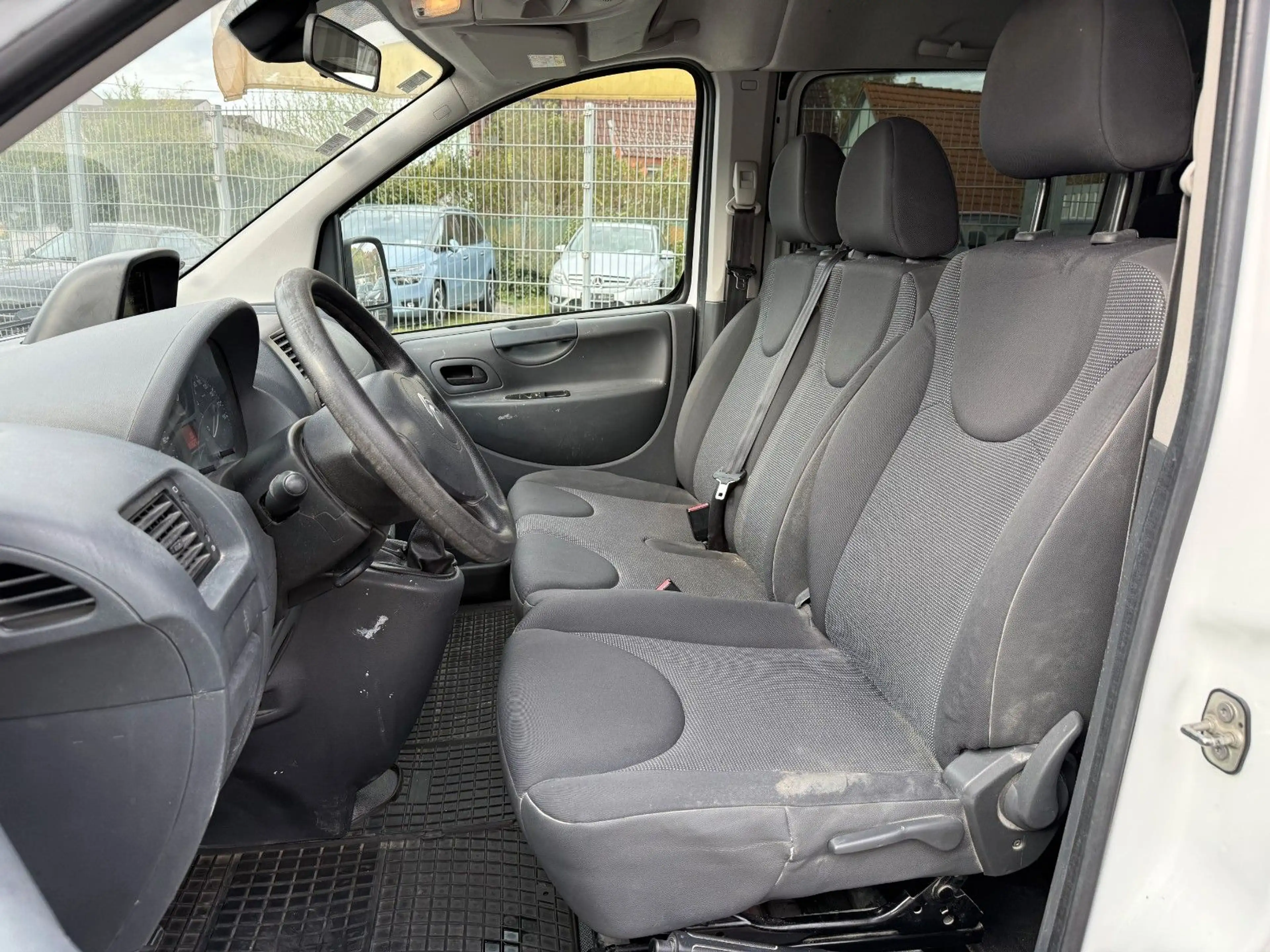 Citroen Jumpy 2.0 HDi 9-SITZE Navi Klima AHK PDC EU5 Tüv — photo 13