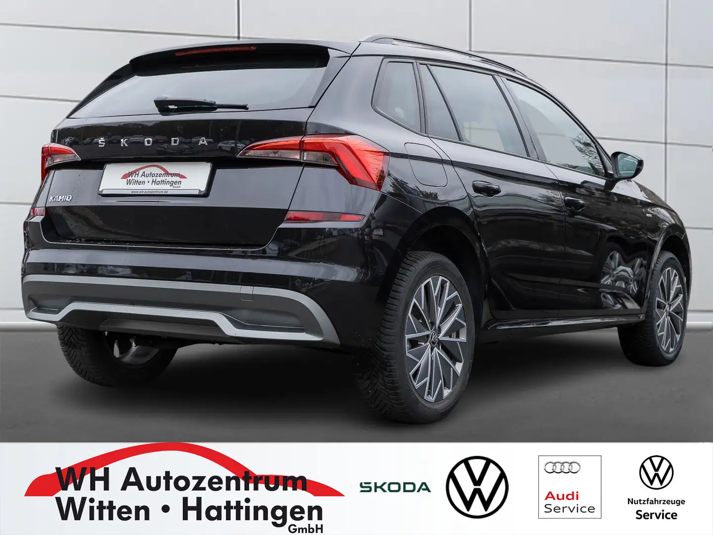 Skoda Kamiq 1.0 TSI DSG Clever Panorama Schwarz - 2