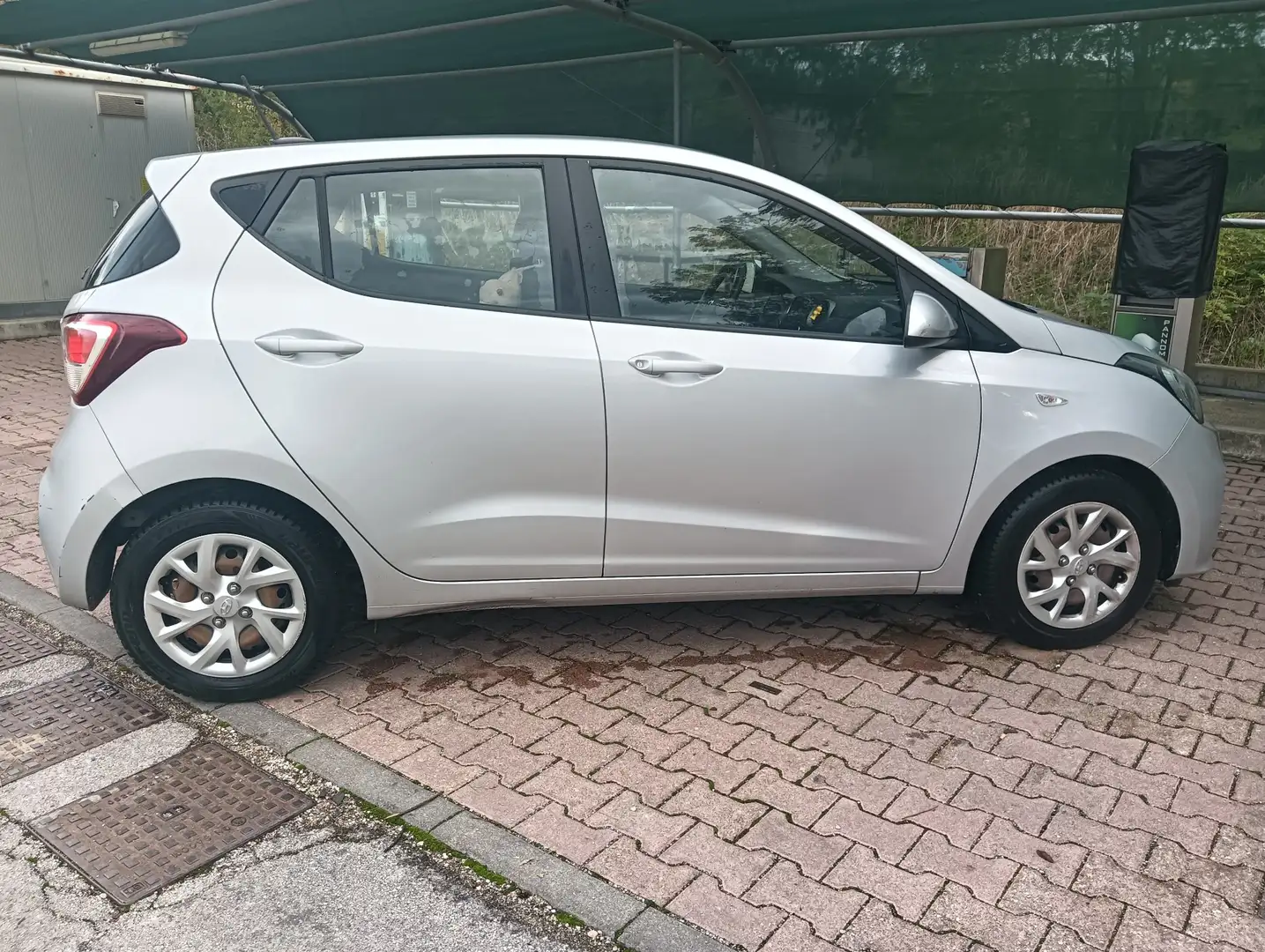 Hyundai i10 1.0 Connectline - 2