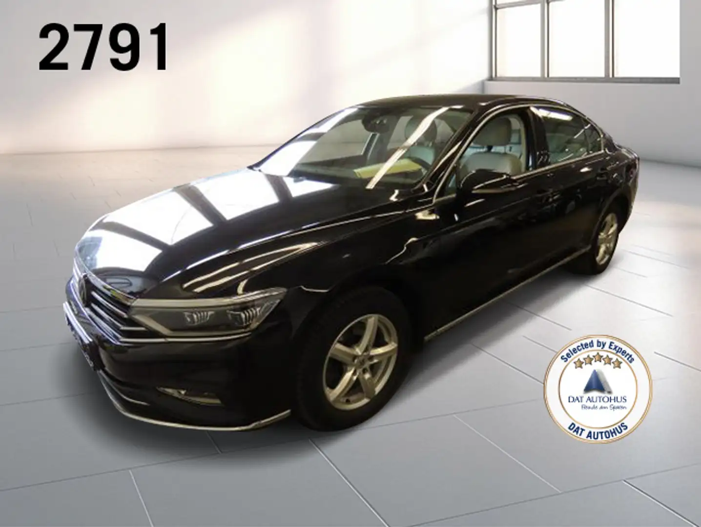 Volkswagen Passat Var. 2.0 TSI Elegance Navi Matrix RFK ACC Schwarz - 1
