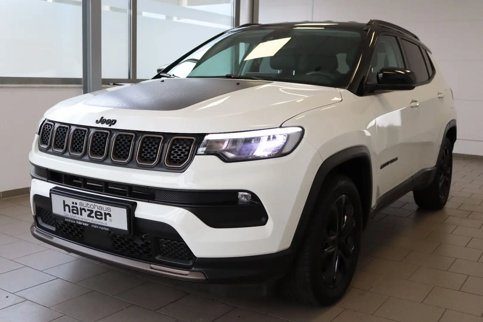 Jeep Compass Plug-In Hybrid 4WD 4xe *LED*NAV*RFK*SHZ* Blanc - 2