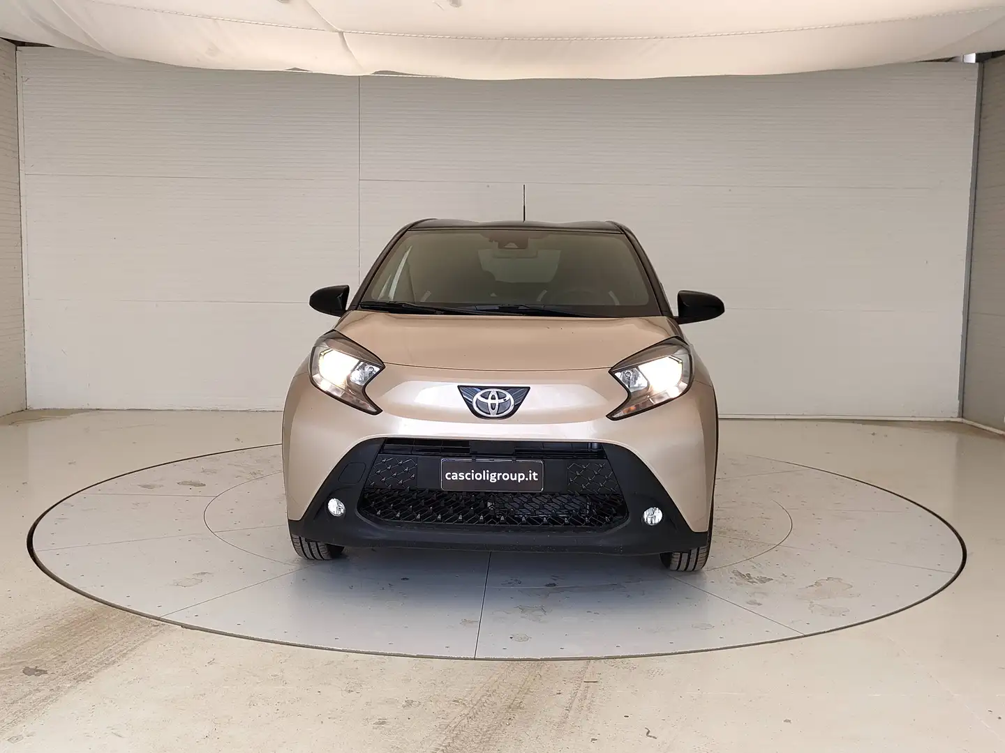 Toyota Aygo X 10B MT TREND MY24 Beige - 2