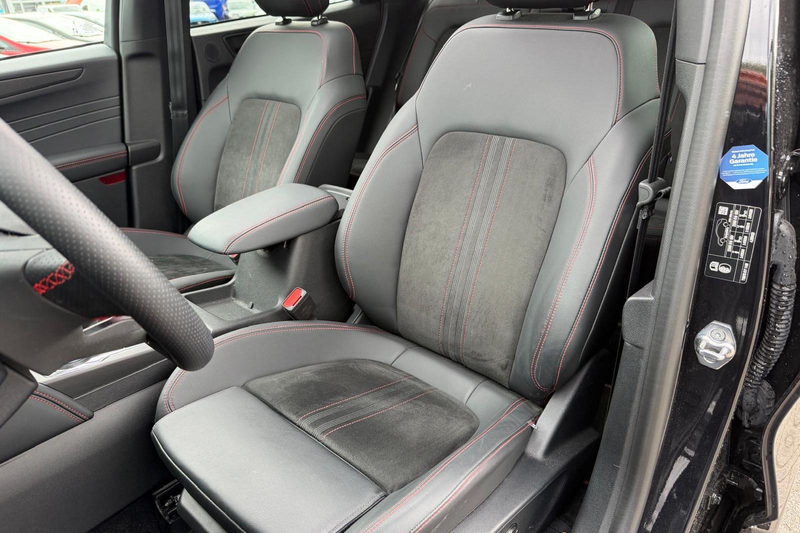 Ford Kuga 2.5 PHEV ST-Line X | Winterpack | Driver ass pack — photo 8