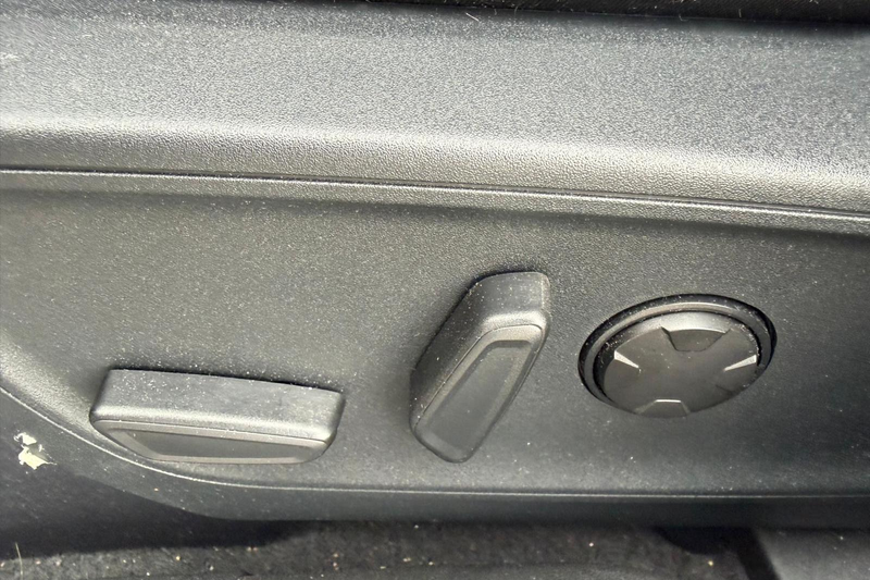 Ford Kuga 2.5 PHEV ST-Line X | Winterpack | Driver ass pack — photo 13