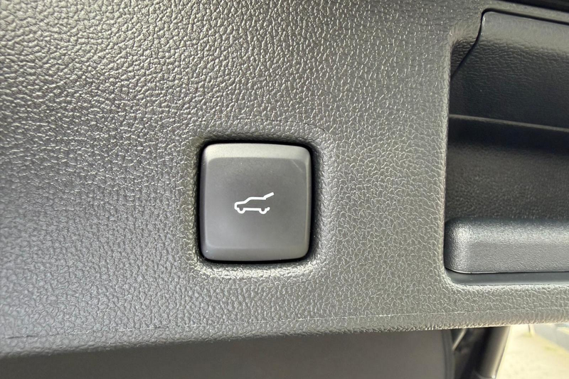 Ford Kuga 2.5 PHEV ST-Line X | Winterpack | Driver ass pack — photo 9