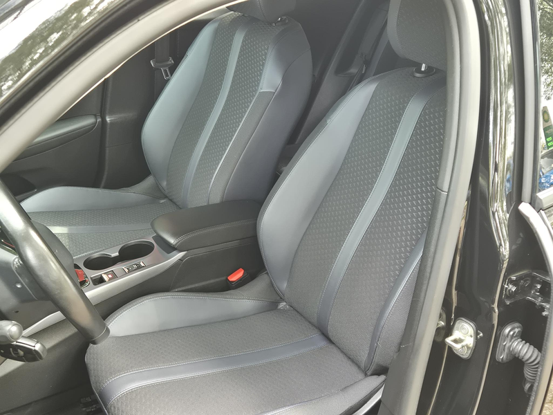 Peugeot e-2008 EV Allure 50 kWh | SOH 88,06% | Navigatie | Apple — photo 12