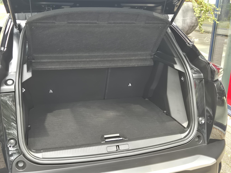 Peugeot e-2008 EV Allure 50 kWh | SOH 88,06% | Navigatie | Apple — photo 10