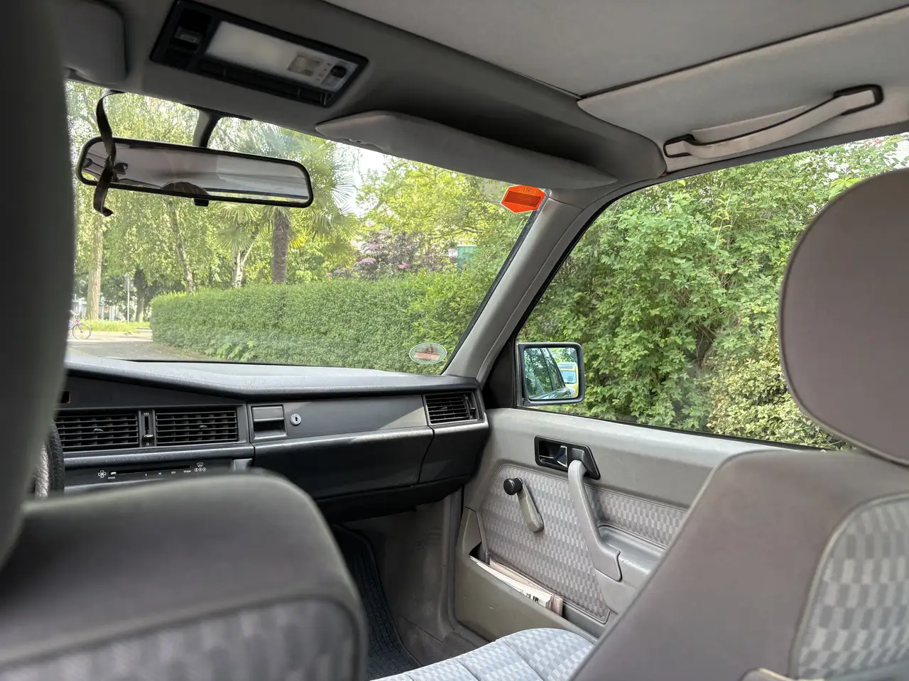 Mercedes-Benz 190 E, foto 5