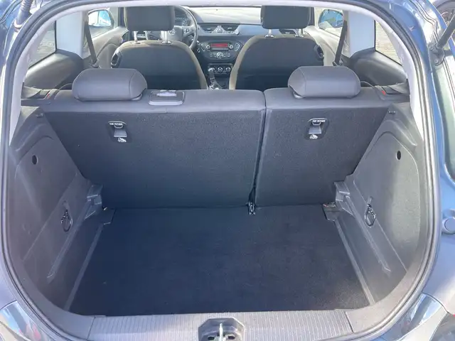 Opel Corsa view 12