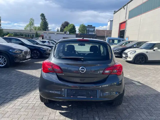Opel Corsa view 5