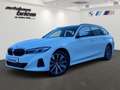 BMW 330 i xDrive Touring, ab 299,- € mtl. Rate Weiß - thumbnail 1