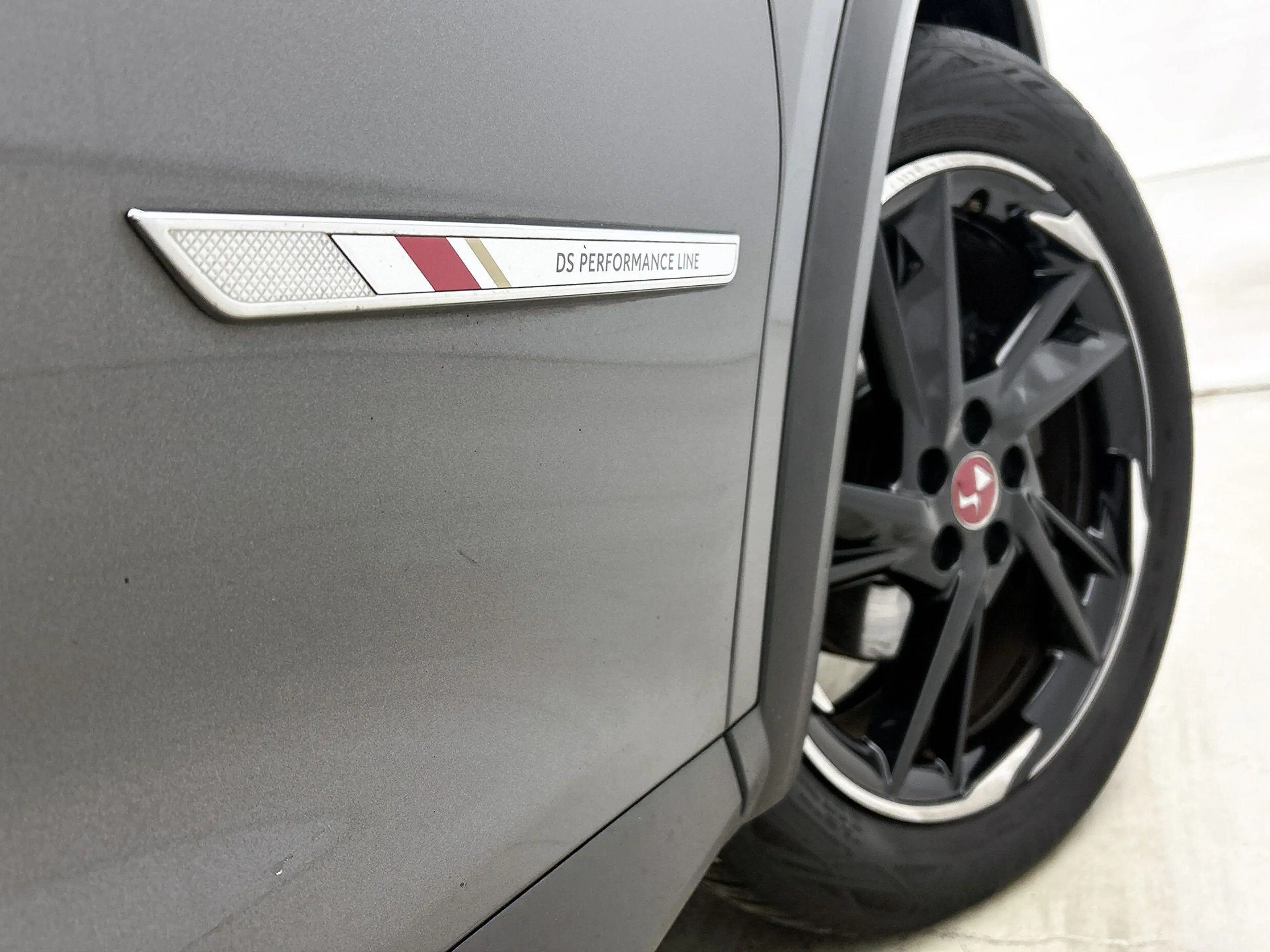 DS Automobiles DS 7 Crossback 1.2 PureTech Performance Line | Navigatie | Camera — photo 15
