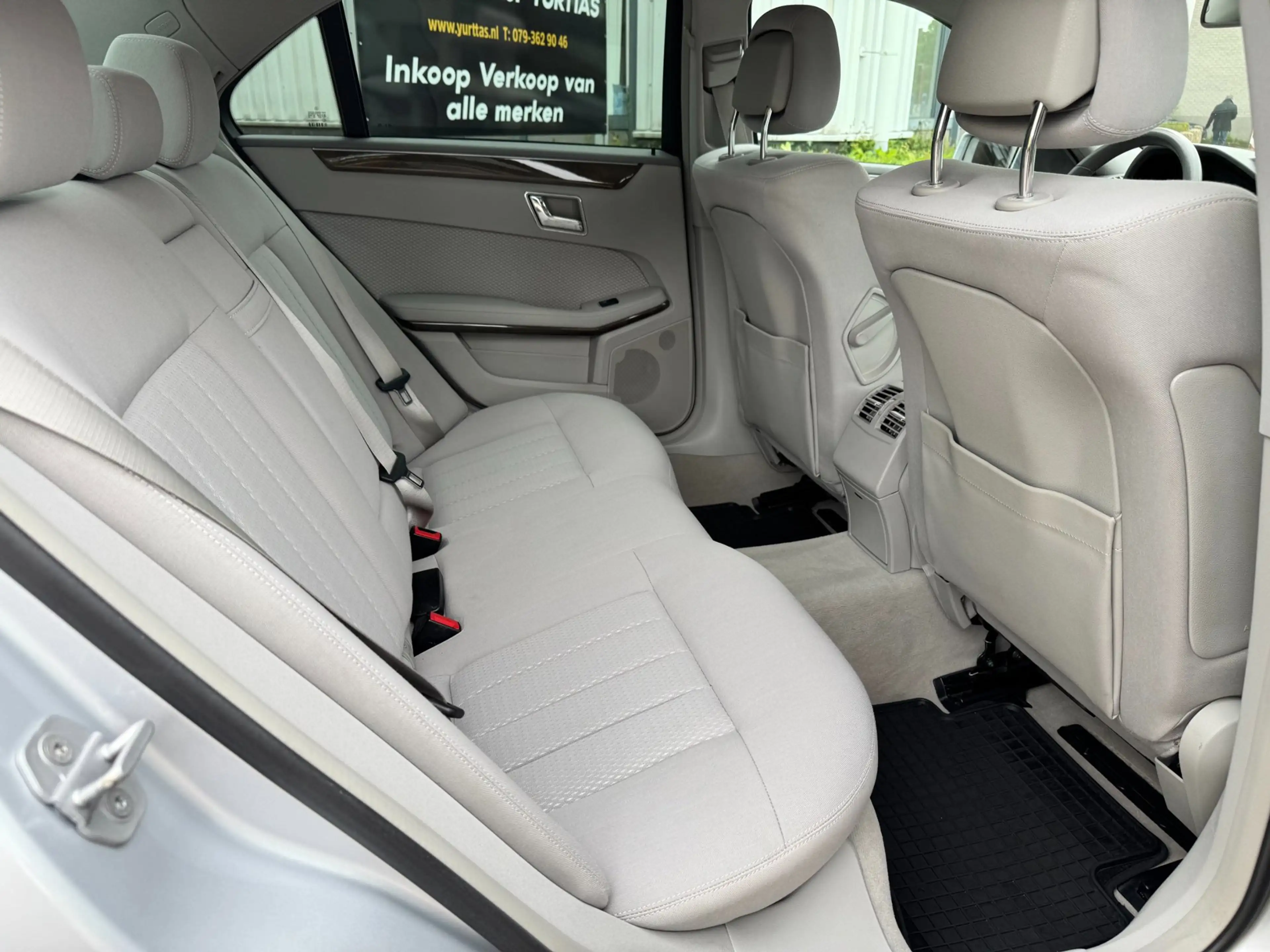 Mercedes-Benz E 250 CGI Elegance AUTOMAAT!! — photo 9
