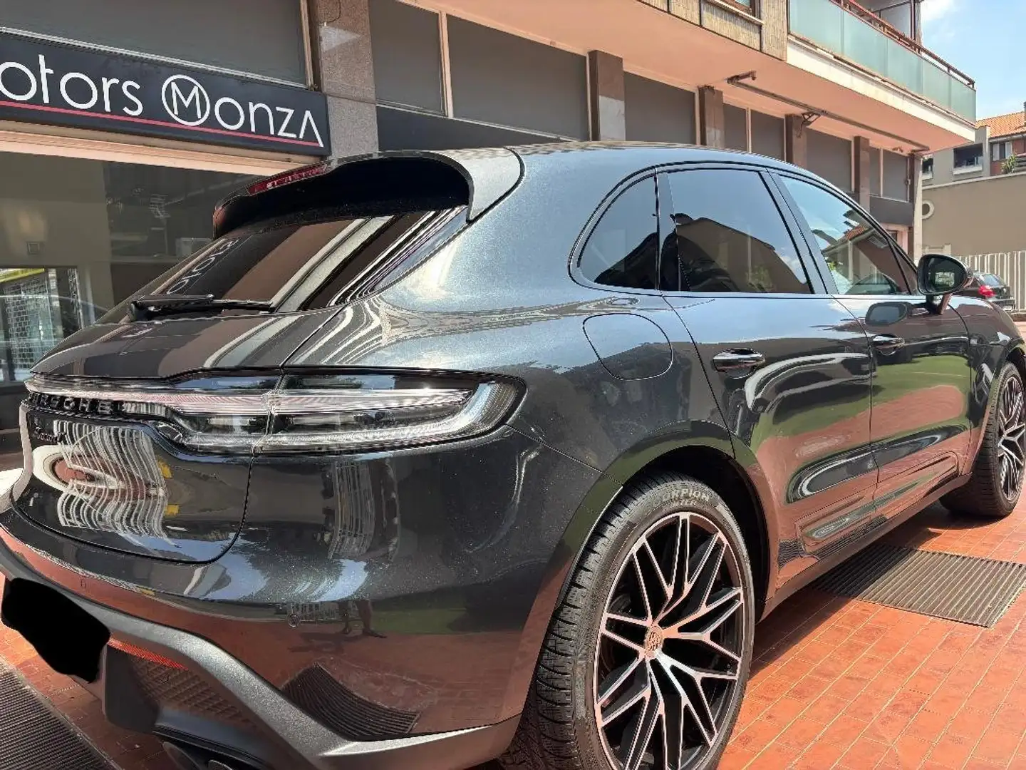 Porsche Macan 2.0 T 265cv  - Tetto pan- cerchi da 21" - scarichi Grigio - 2