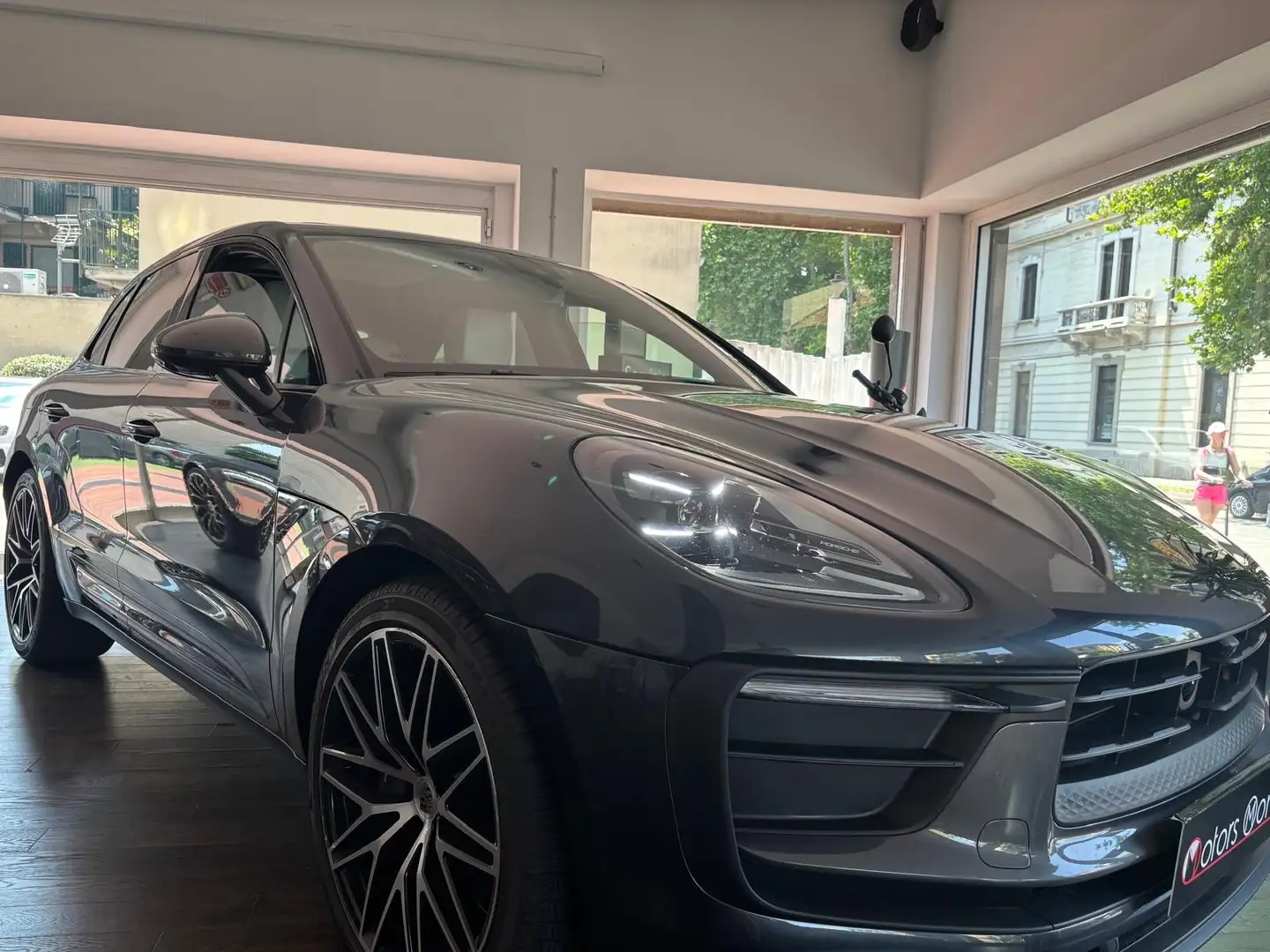 Porsche Macan 2.0 T 265cv  - Tetto pan- cerchi da 21" - scarichi Grigio - 1