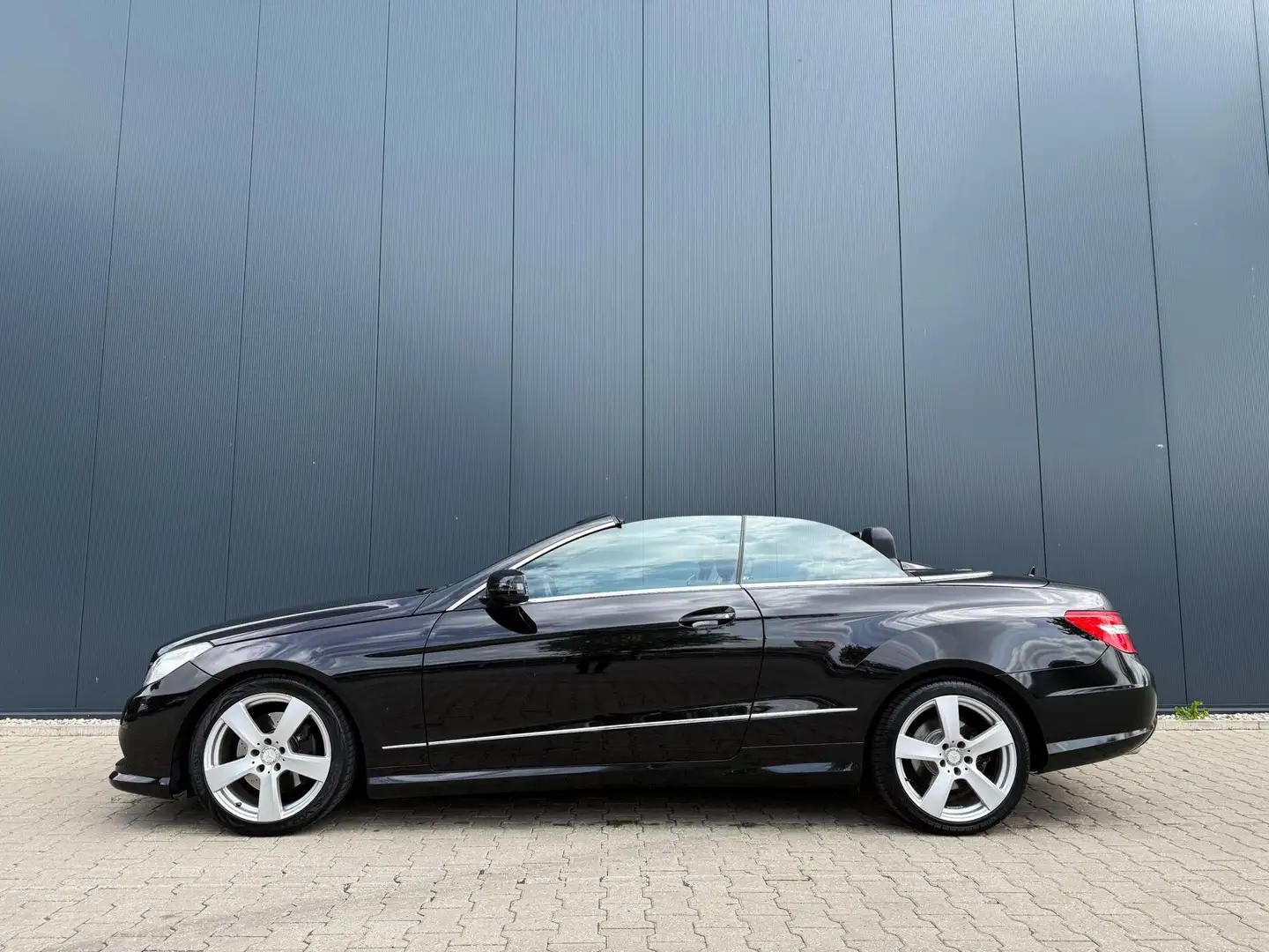 Mercedes-Benz E 250 Cabrio CGI leder / airscarf / xenon / stoelverwarm Nero - 2