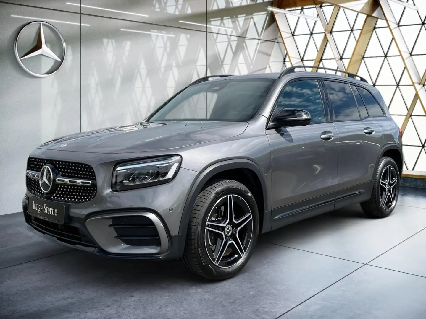 Mercedes-Benz GLB 200 AMG Night*AHK*Easy-Pack*Kamera*AmbiLight Grau - 2