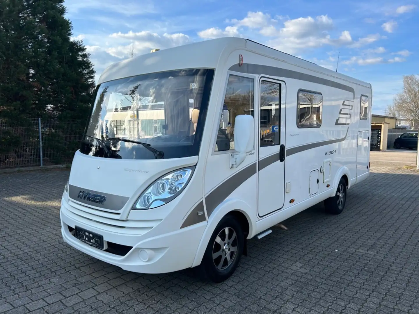 Hymer/Eriba Exsis I 578 Experience/3500KG/Solar/TV+SAT/148PS Weiß - 1