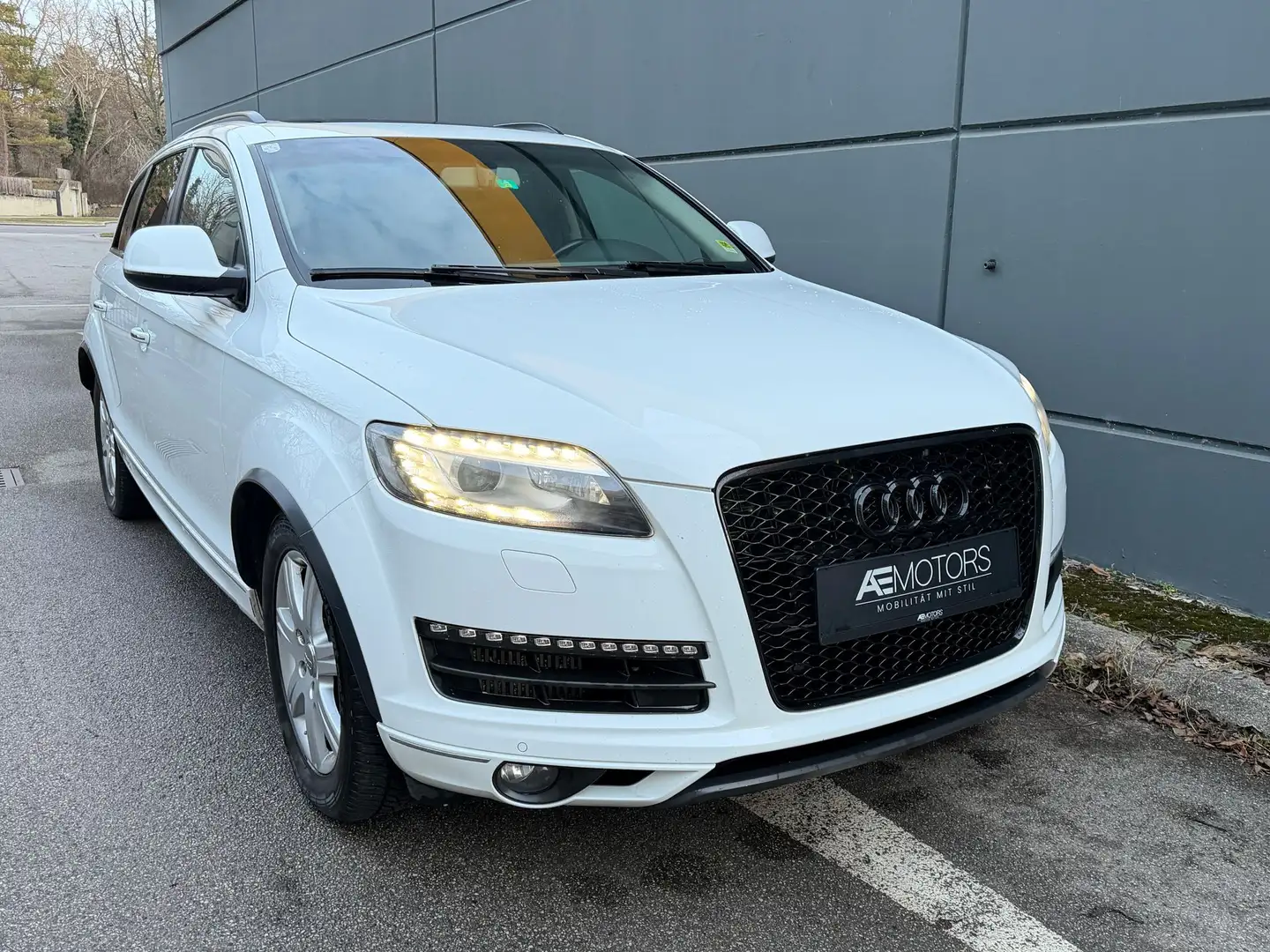 Audi Q7 // 7-SITZER//PANO//S-LINE//KREDIT-GARANTIE// Weiß - 2