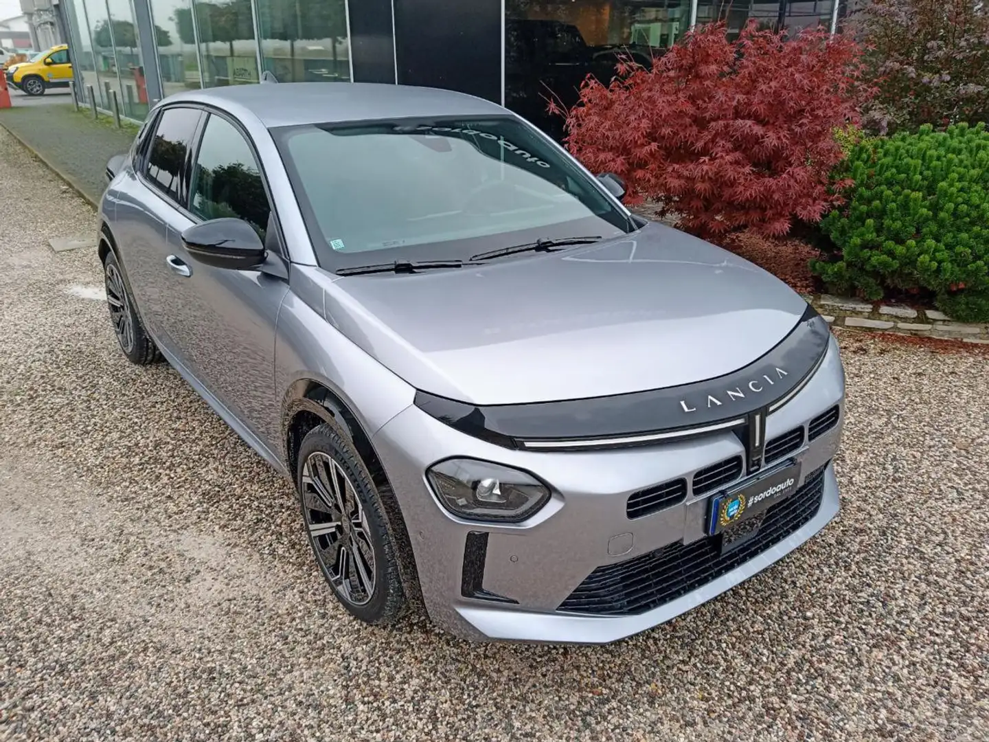 Lancia Ypsilon Hybrid e-DCT LX Grigio - 2