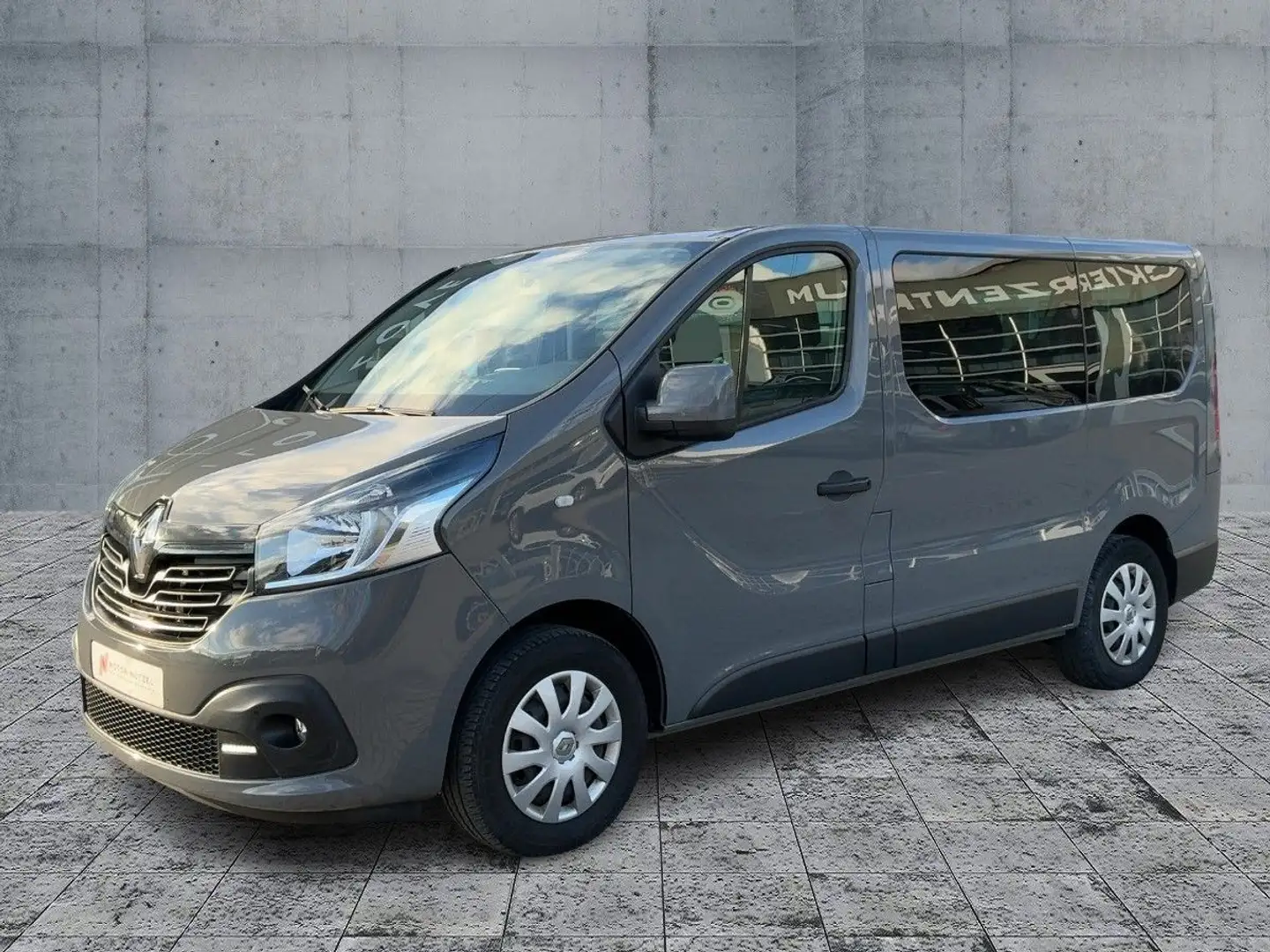 Renault Trafic 1,6 dCi EXPRESSION PDC+GRA+SHZ+BT+SITZE 8 Grau - 2
