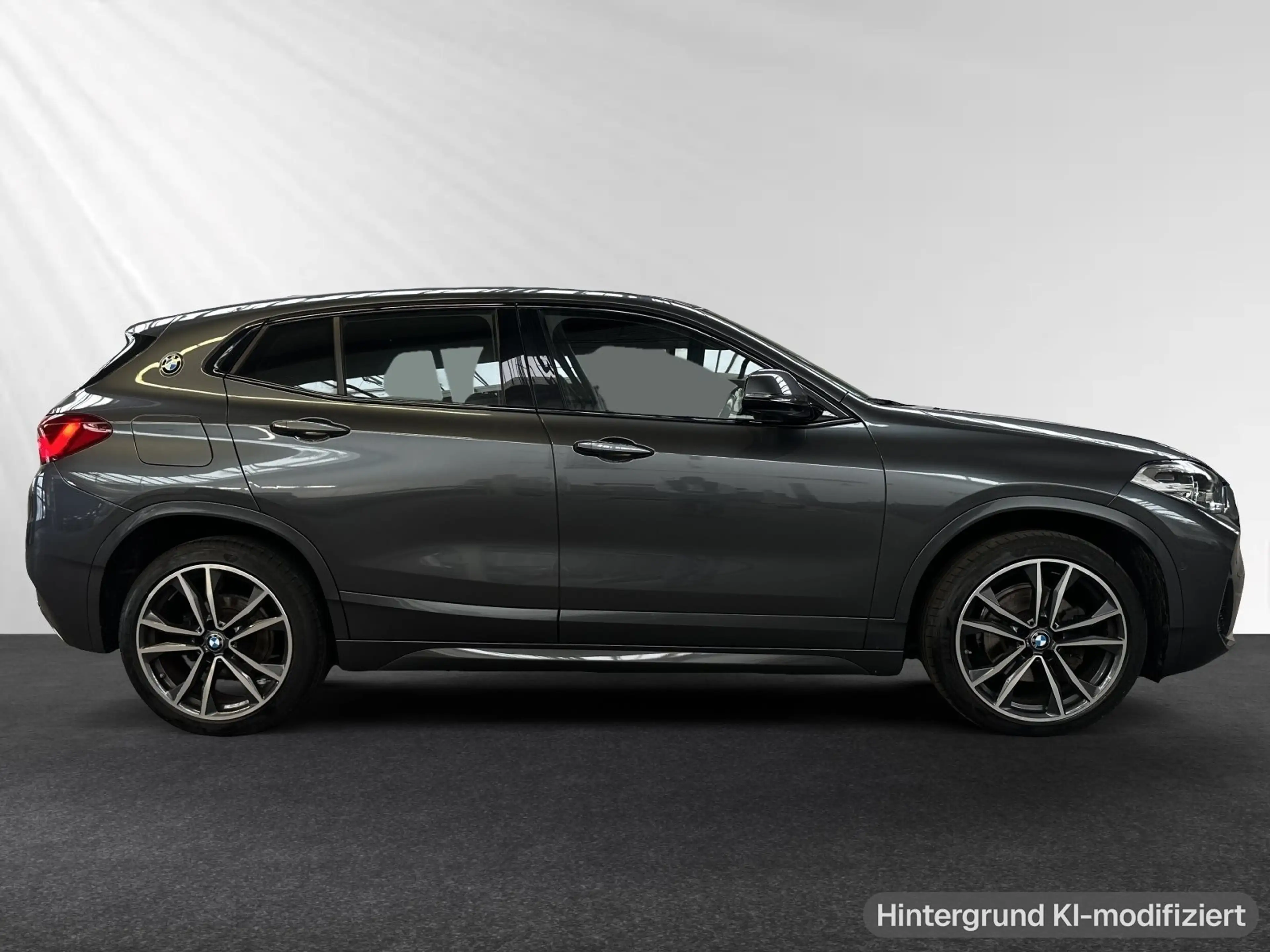 BMW X2 sDrive18d Aut.|M Sport|19"|Sportsitz|Navi|PDC — photo 2