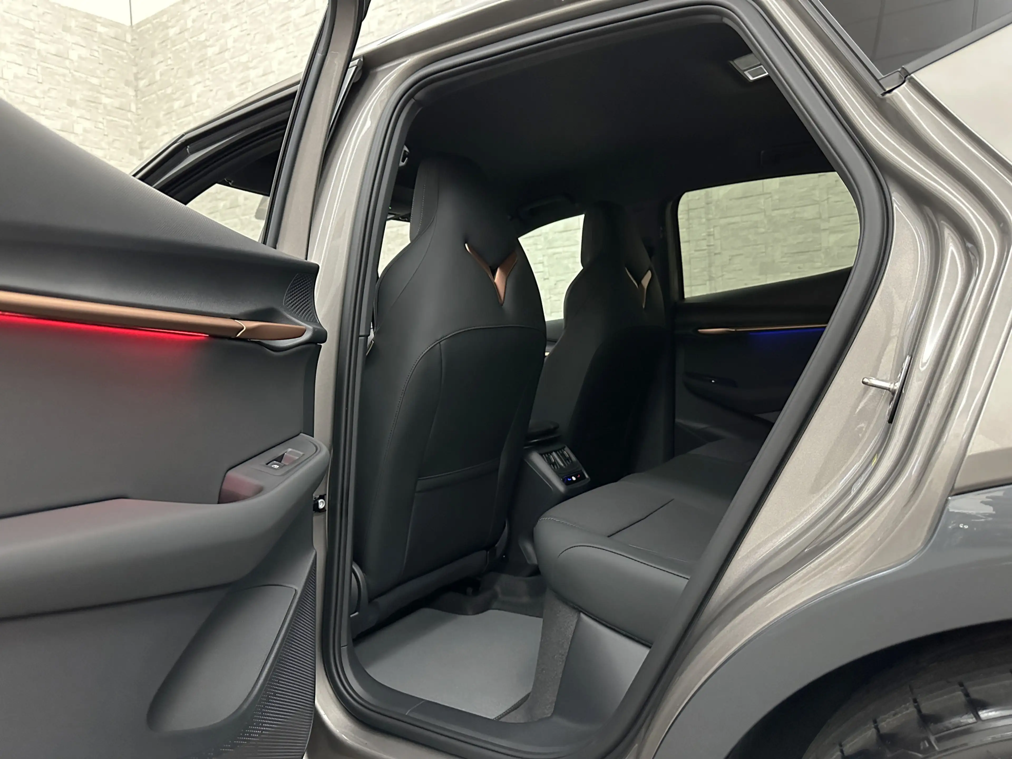 CUPRA Tavascan 286pk 77 kWh Aero-pack | Nieuw! | Winter-Pack | Wa — photo 7