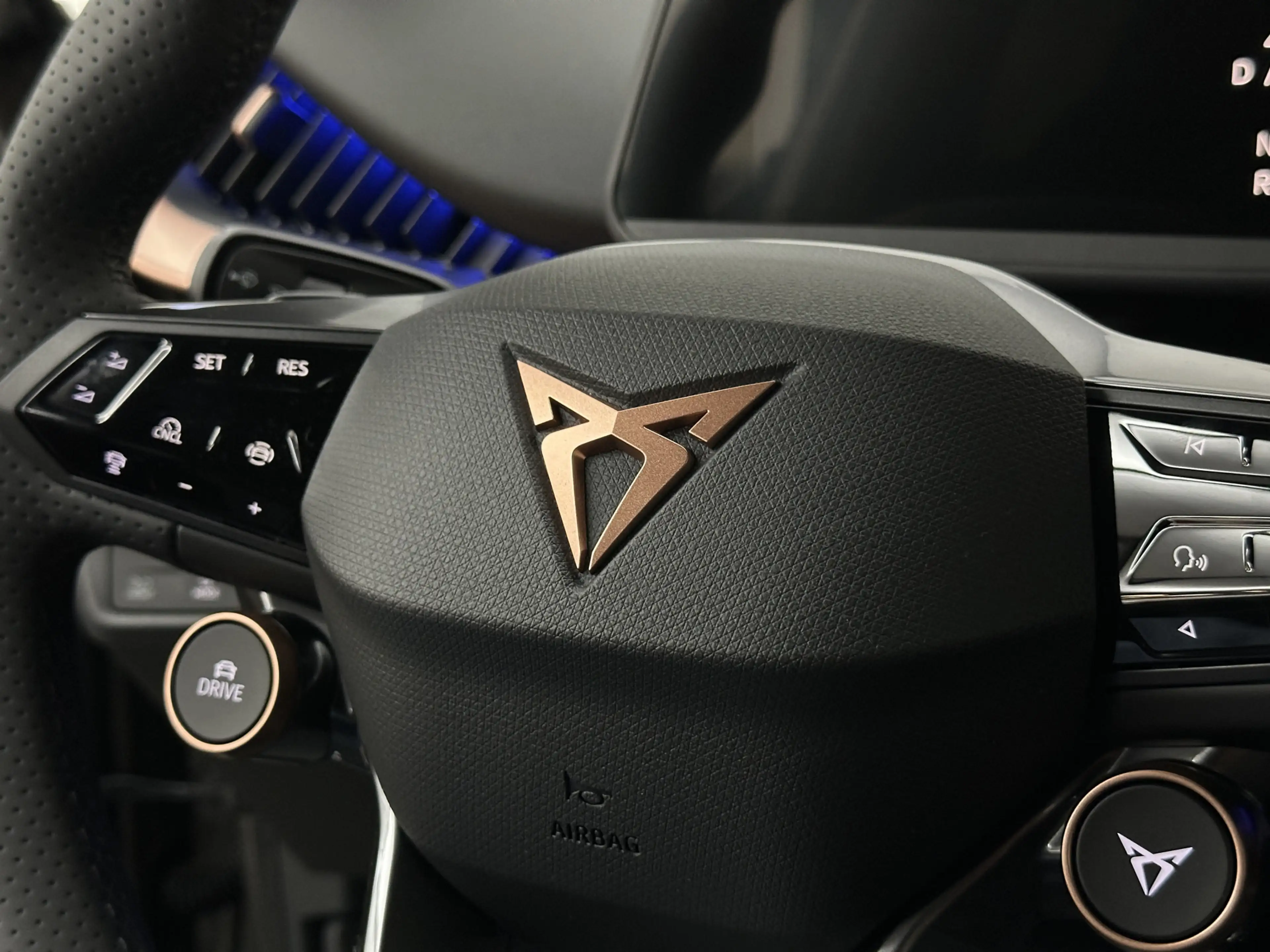 CUPRA Tavascan 286pk 77 kWh Aero-pack | Nieuw! | Winter-Pack | Wa — photo 49