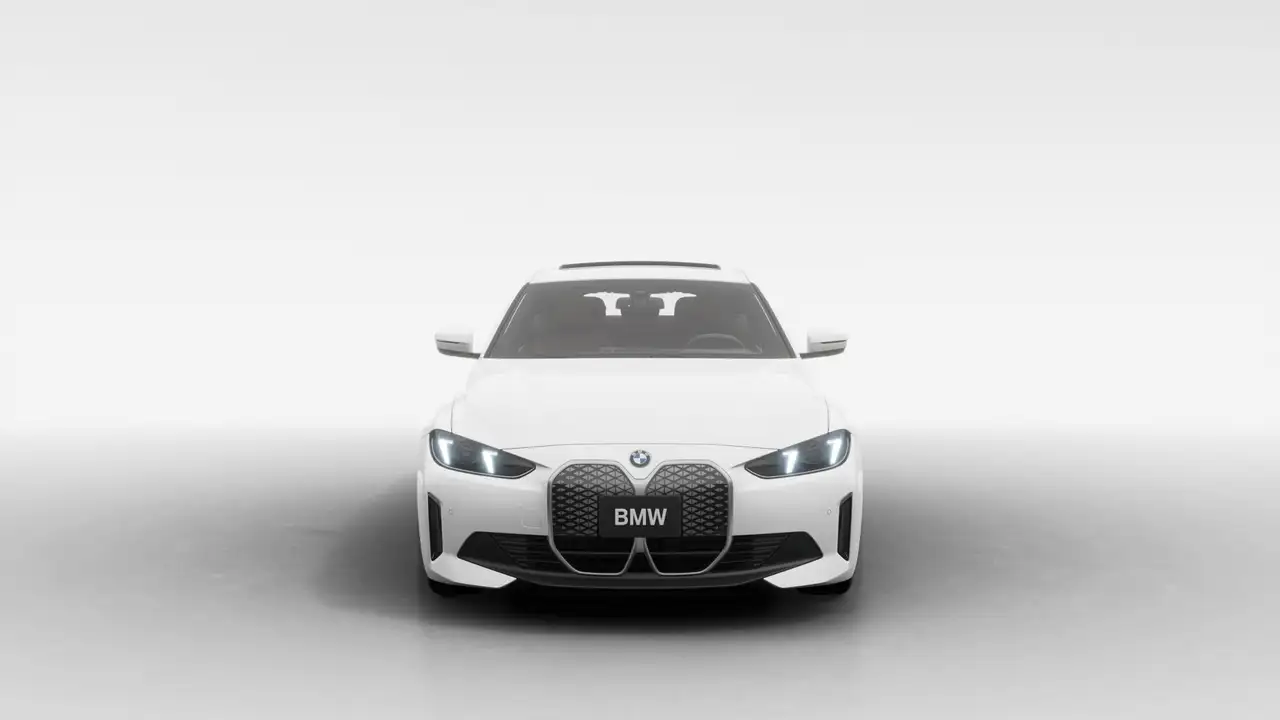BMW i4 снимка BMW i4