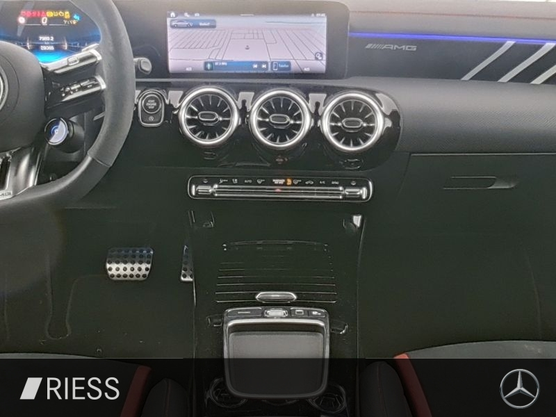 Mercedes-Benz CLA 45 AMG S 4MATIC+ Coupé 360 AUT DynLicht HUD — photo 10