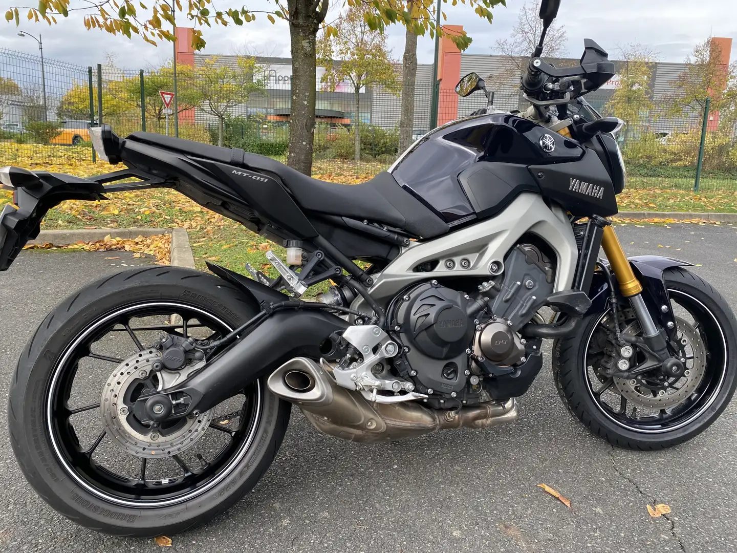 Yamaha MT-09 - 2