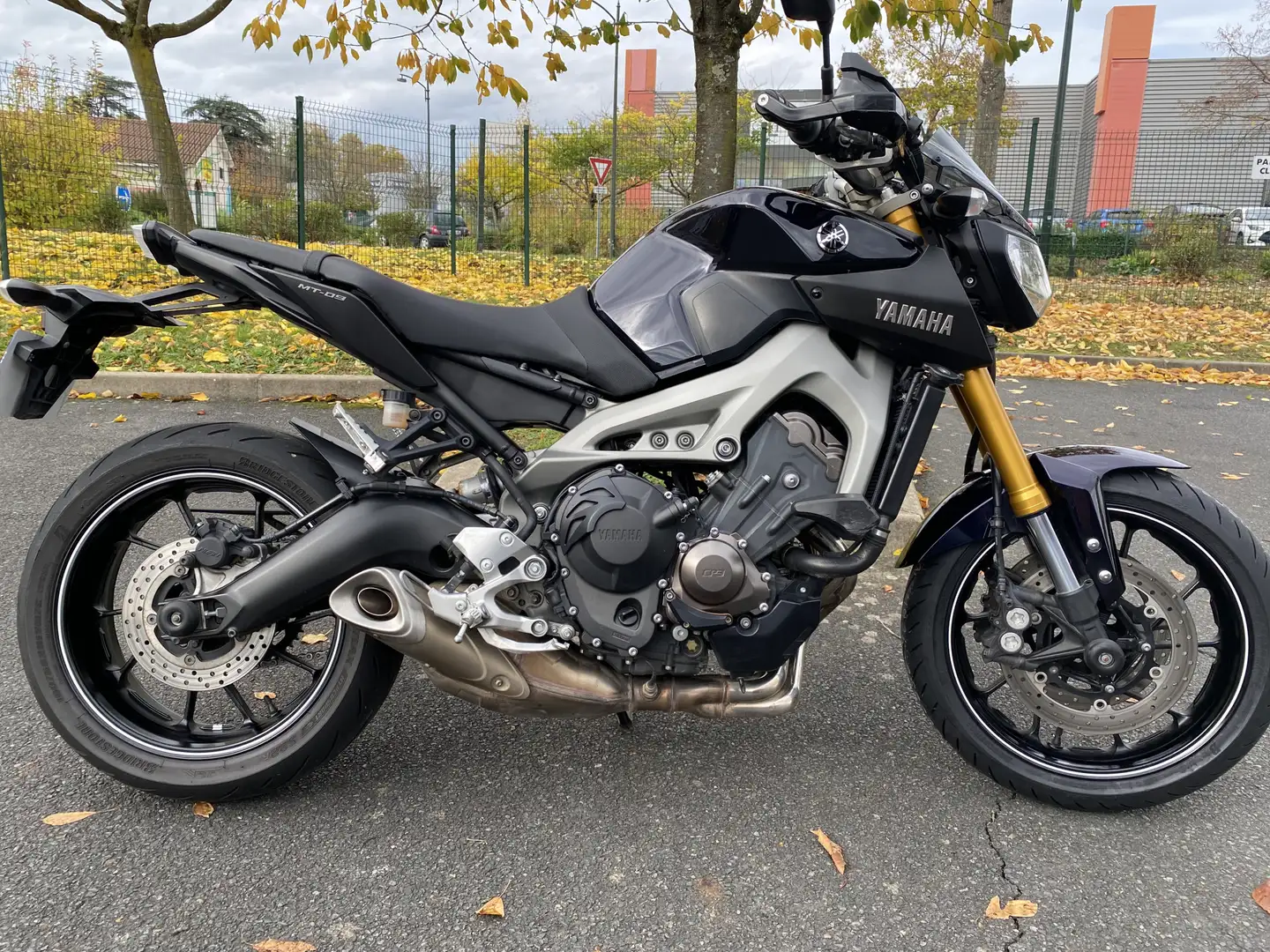 Yamaha MT-09 - 1