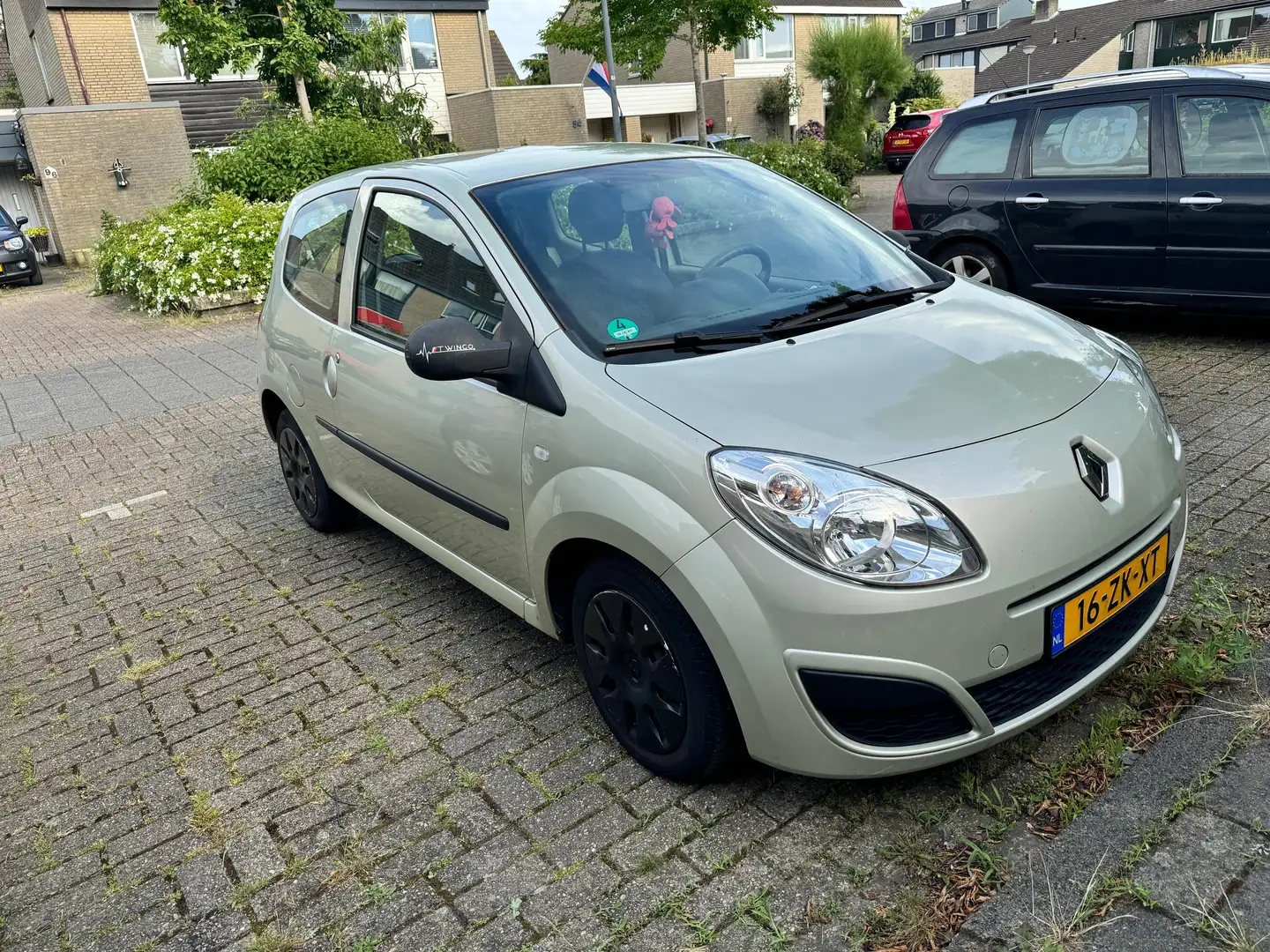 Renault Twingo Twingo 1.2-16V Authentique Geel - 2