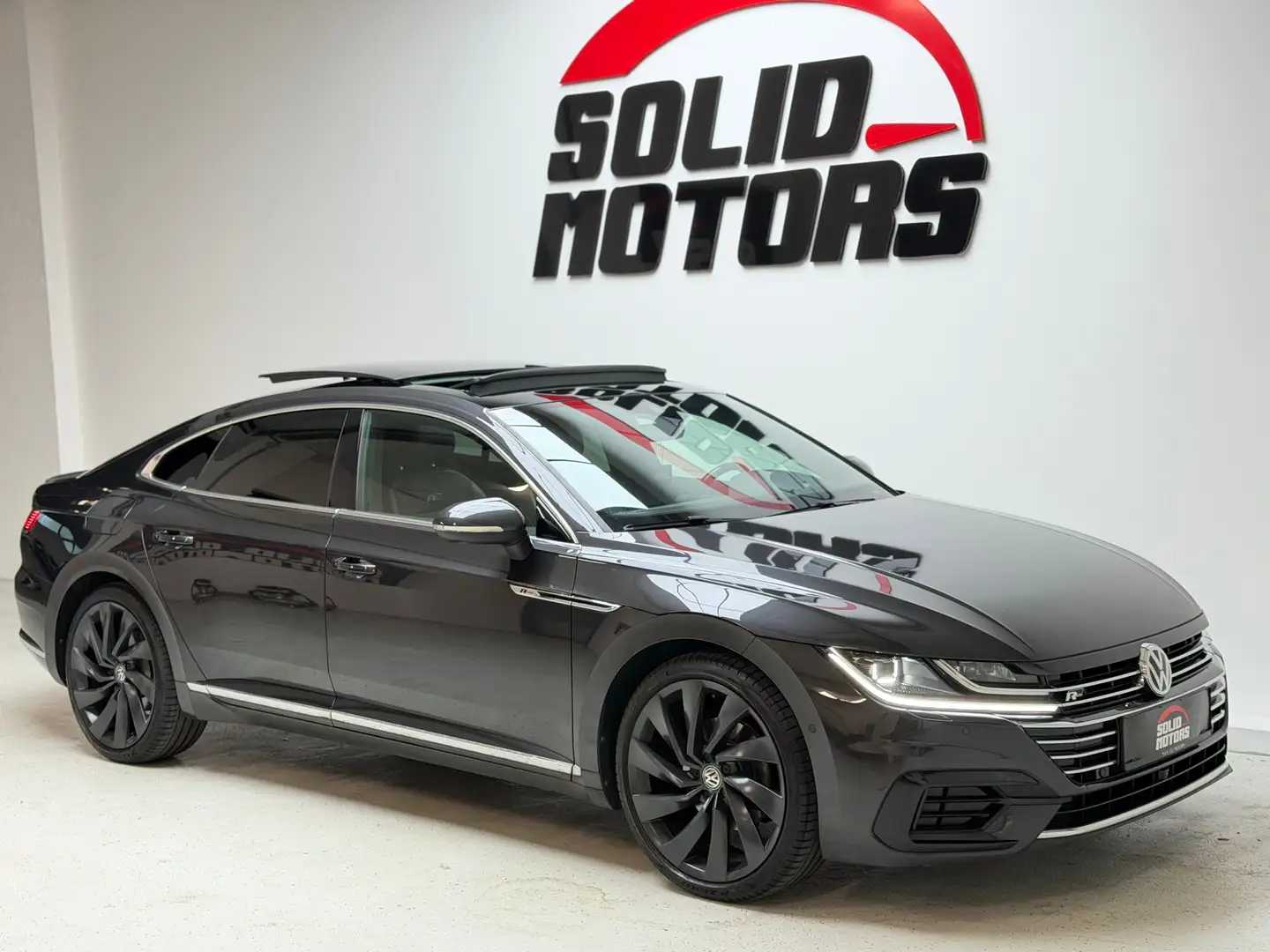 Volkswagen Arteon Arteon 2,0 TDI 4Motion HighlineDSG3xR-Line/360° Grau - 2