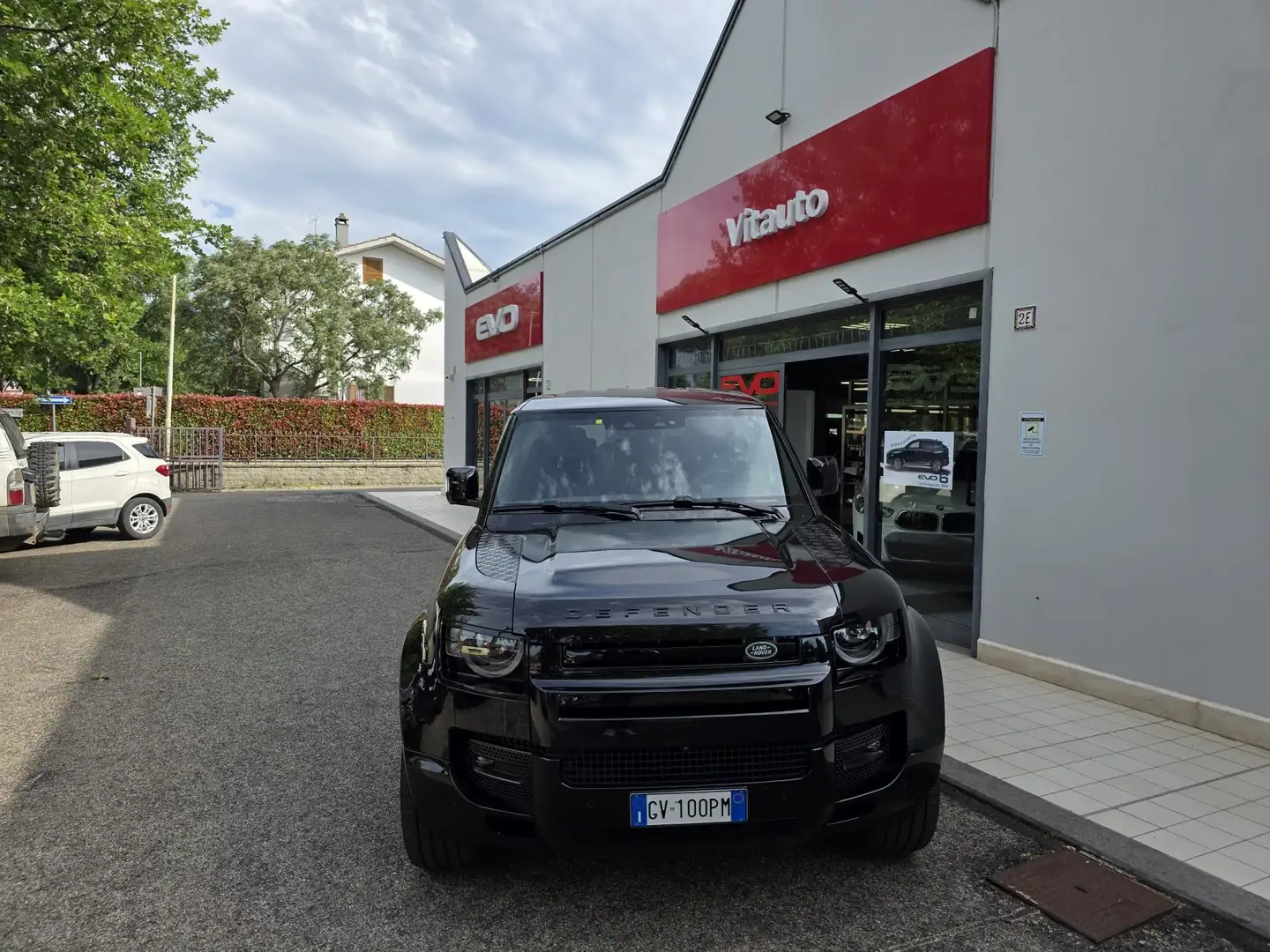 Land Rover Defender Defender 90 3.0d Sw11 mhev X-Dynamic SE awd 200cv Zwart - 1