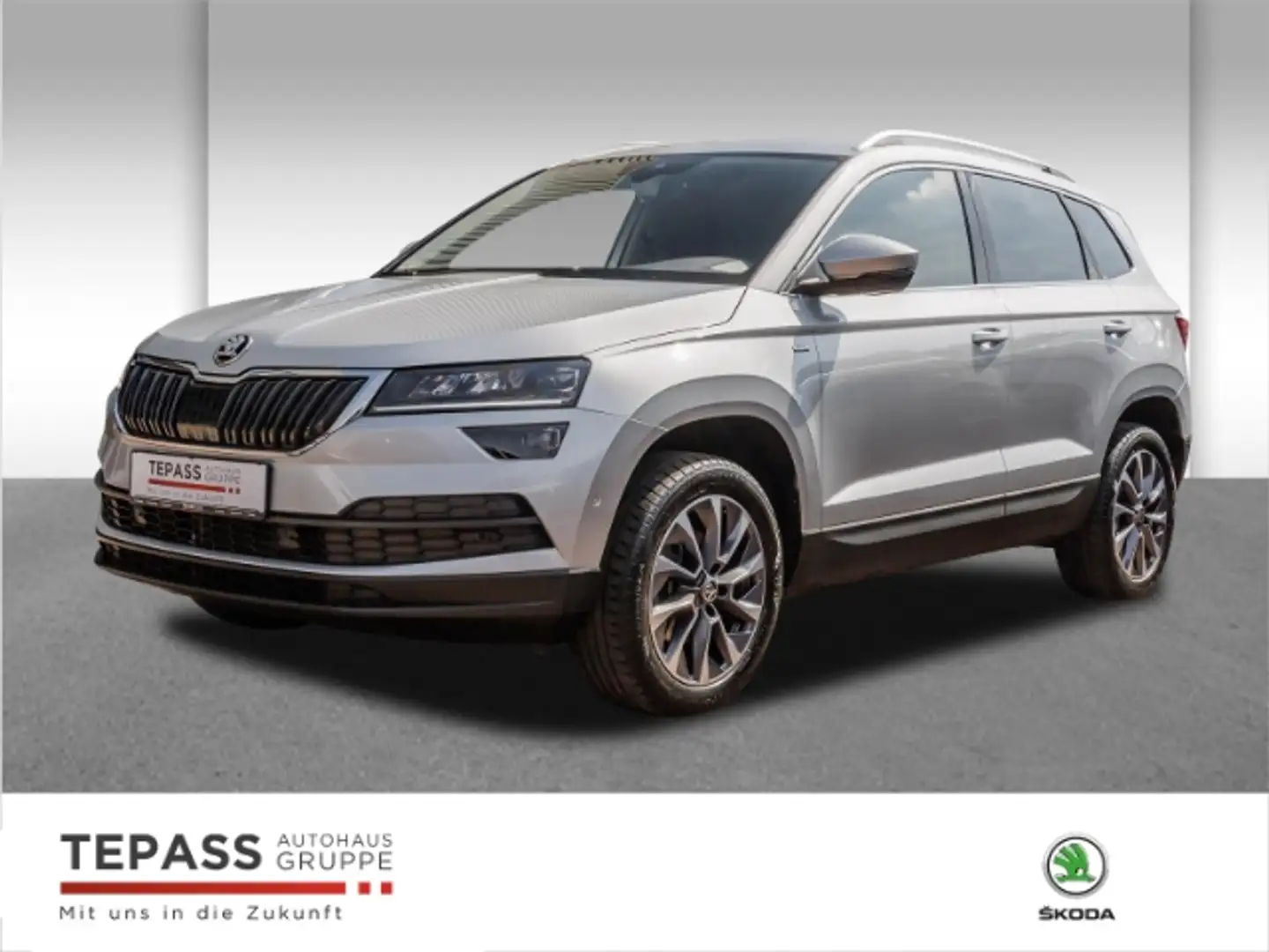 Skoda Karoq 1.5l TSI Drive 125 NAVI LED PDC SHZ ACC Silver - 1