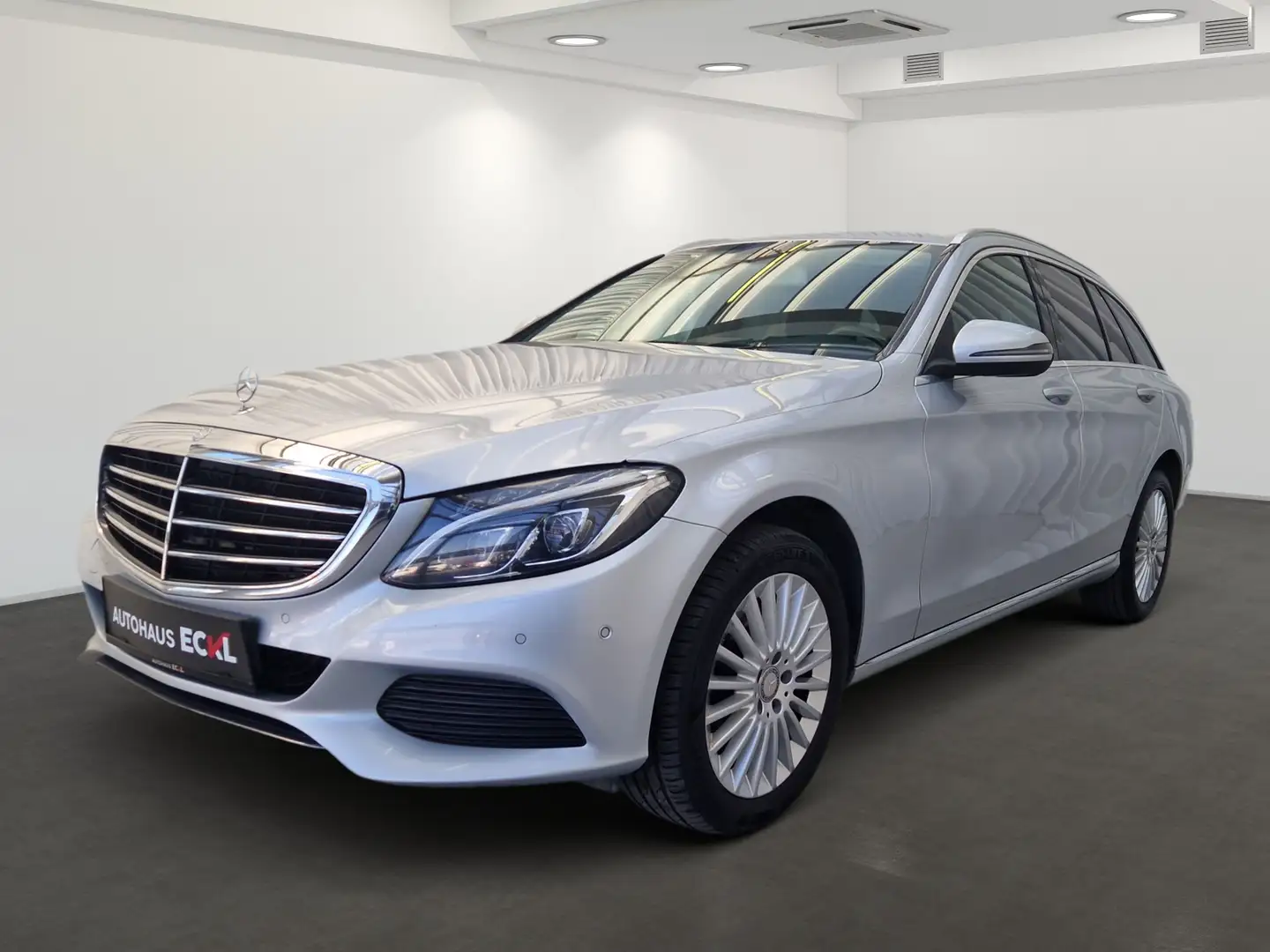 Mercedes-Benz C 220 d 4MATIC T-Modell ParkAss. Navi el.Heck Plateado - 2