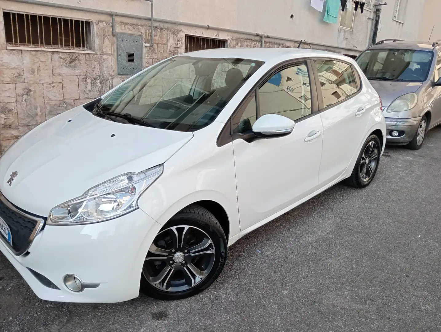 Peugeot 208 1.0. benzina 2015 - 2