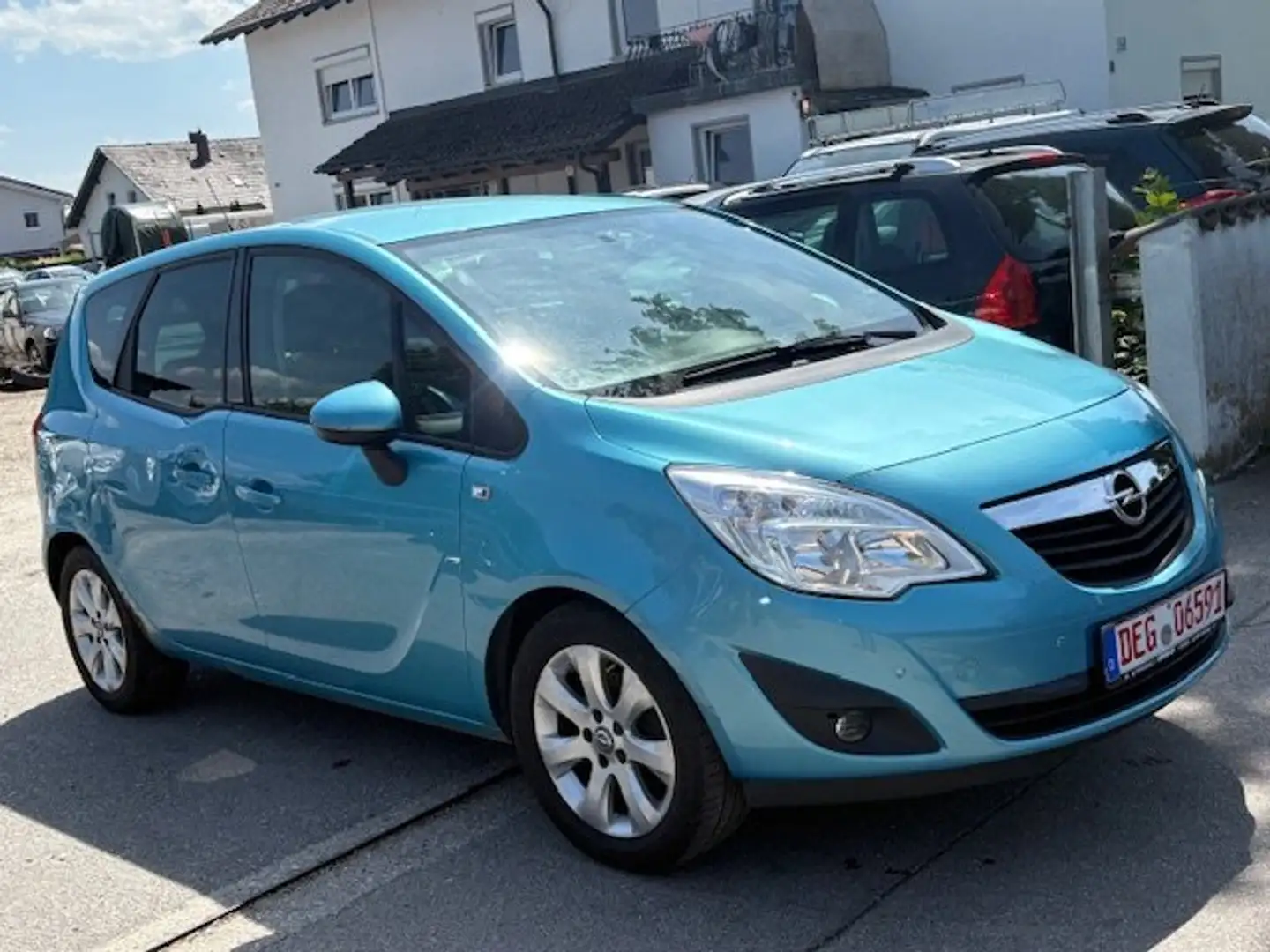 Opel Meriva Design Edition Modrá - 1
