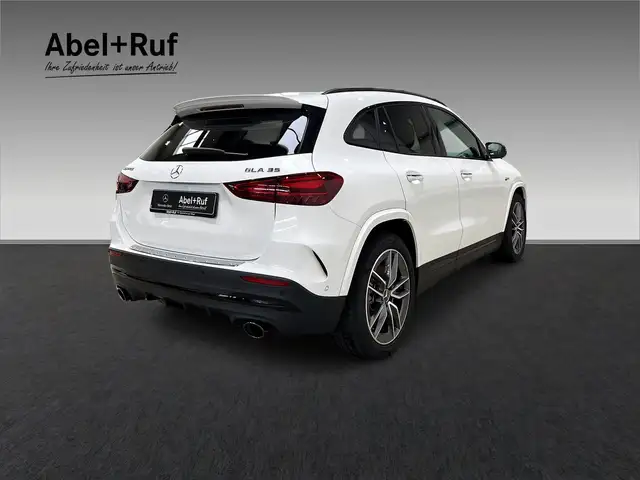 Mercedes-Benz Gla view 7