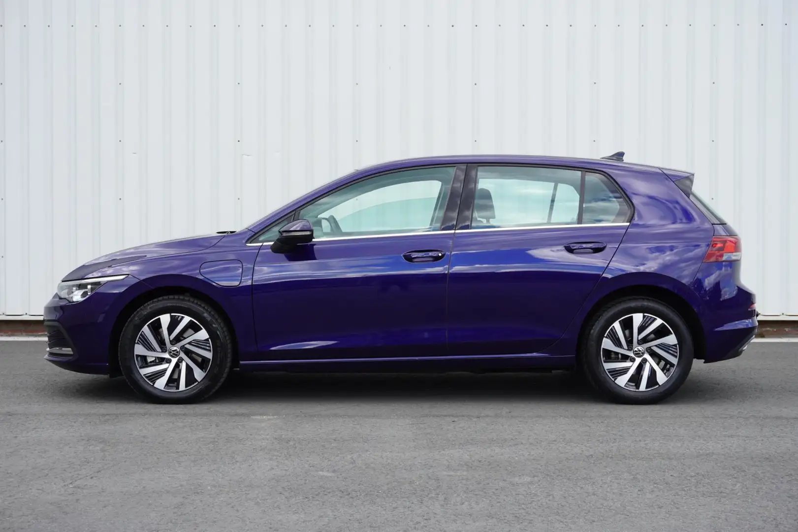 Volkswagen Golf 1.4 eHybrid Style | Automaat | Vol opties | 2022 | Blau - 2